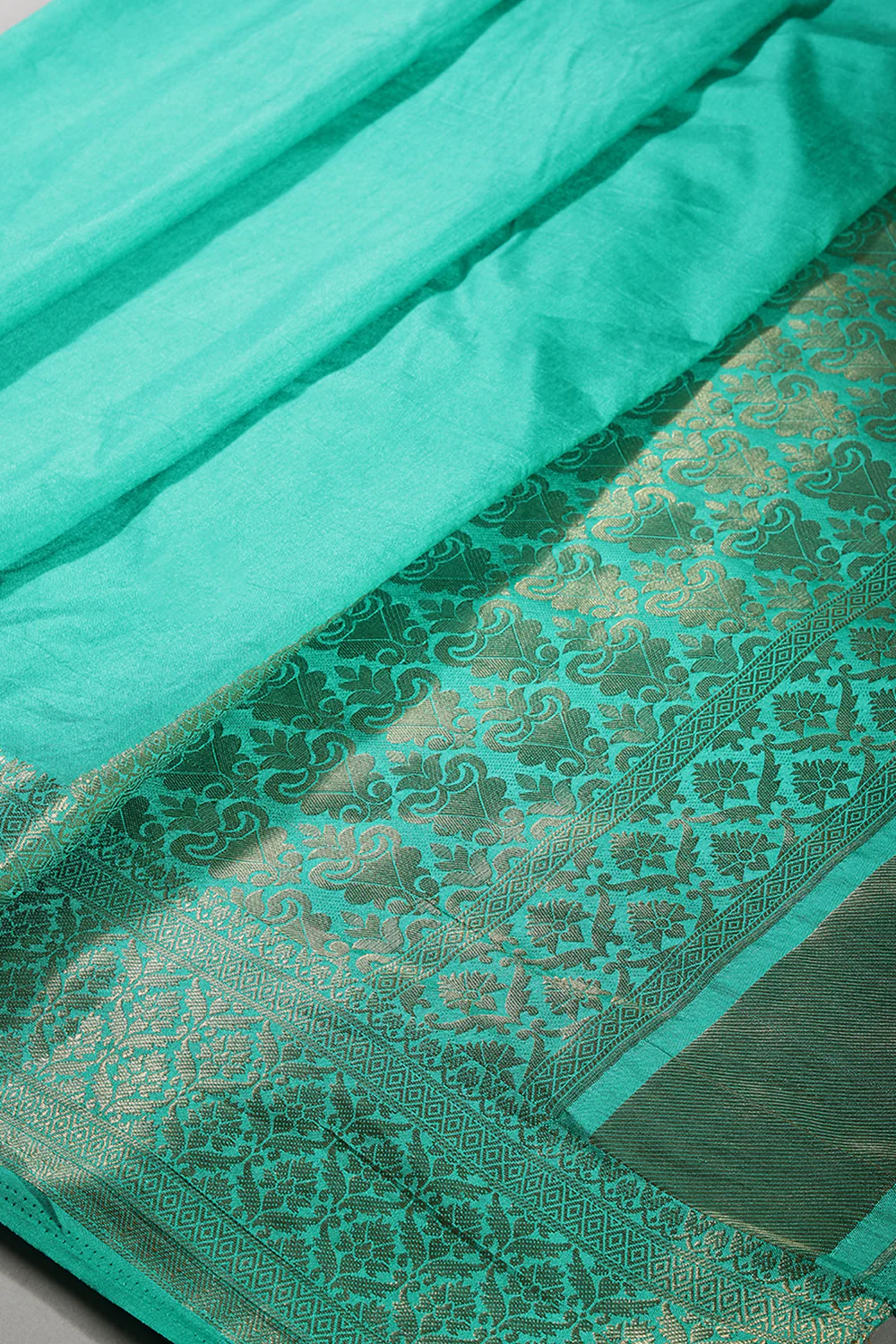Greenish Teal Colour Silk Woven Saree - Image 2