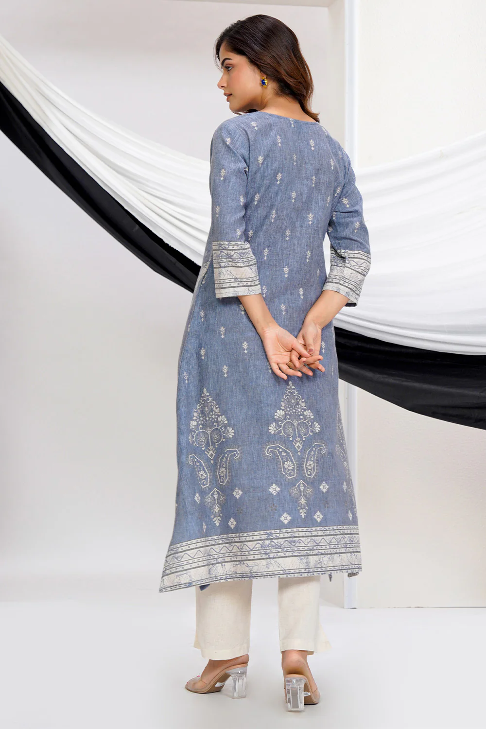 Grey Cotton Printed Suit Set - Image 3