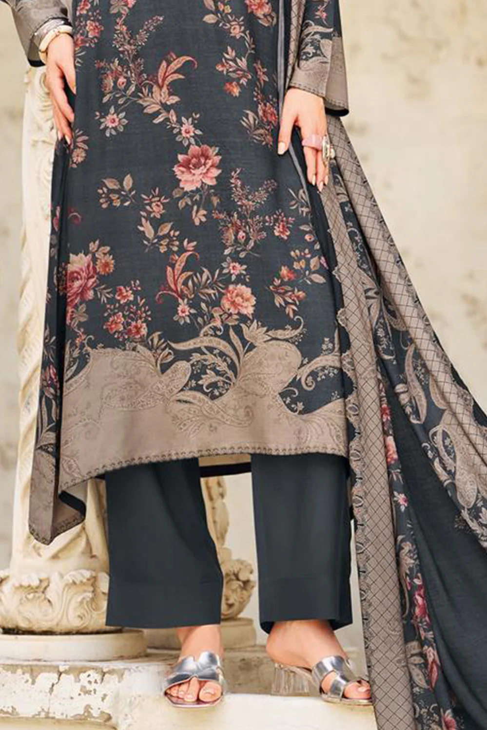 Grey Spun Floral Printed Unstitched Suit Fabric - Image 3