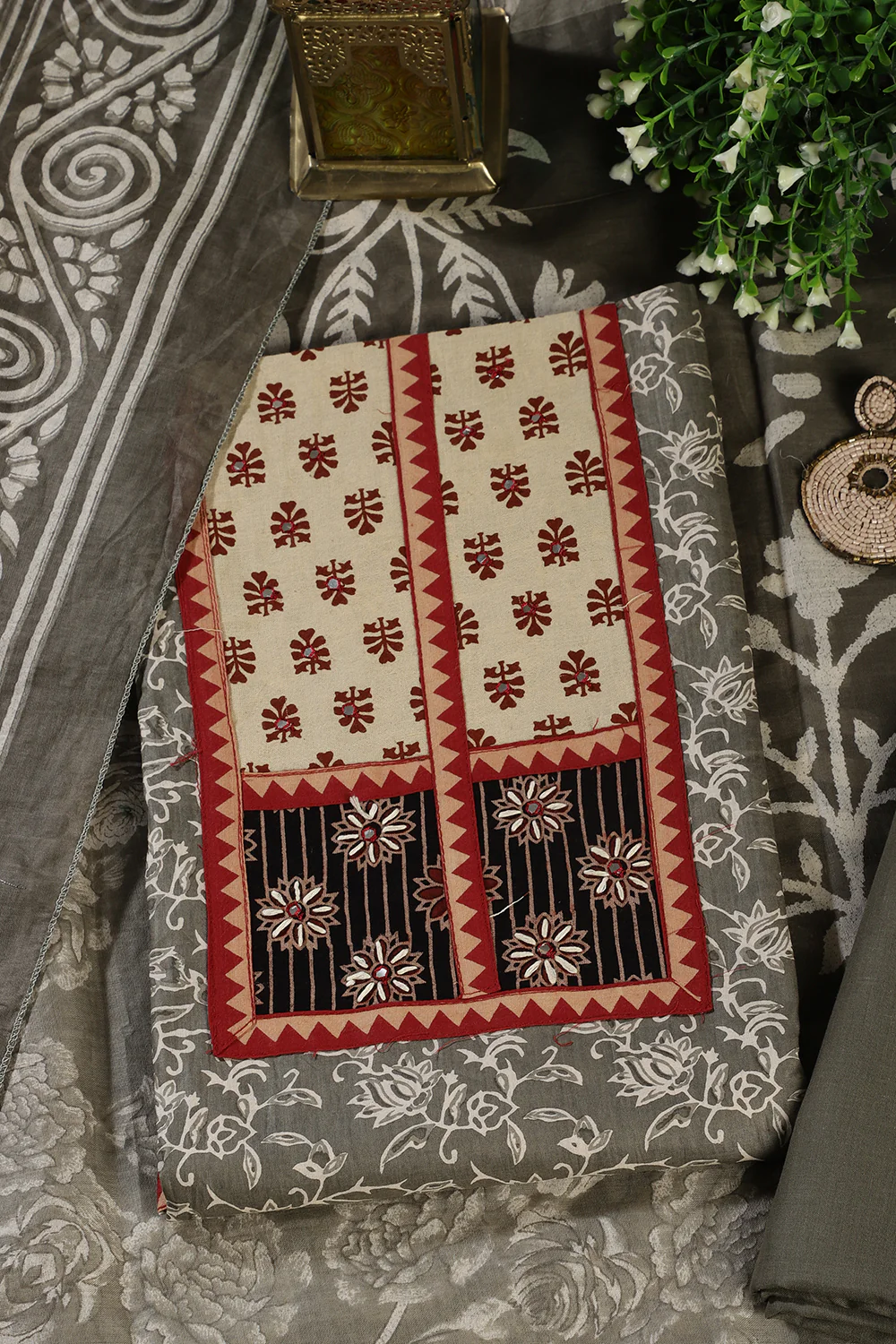 Greyish Green Mirror Work And Printed Cotton Unstitched Suit Material - Image 4