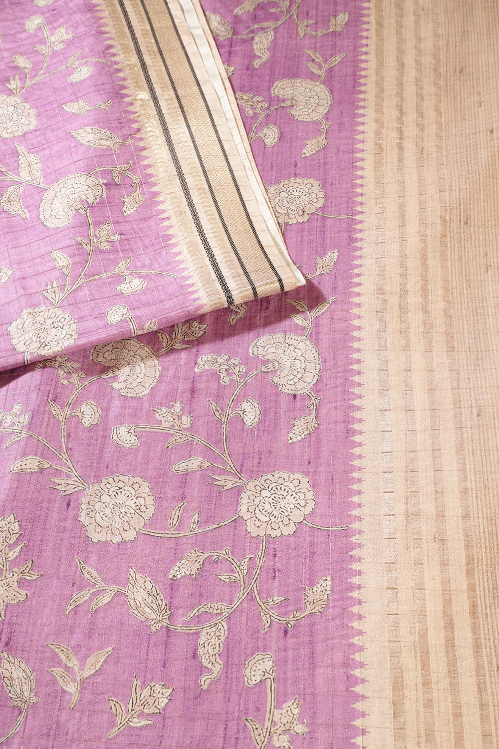 Lavender Floral Printed Cotton Silk Saree