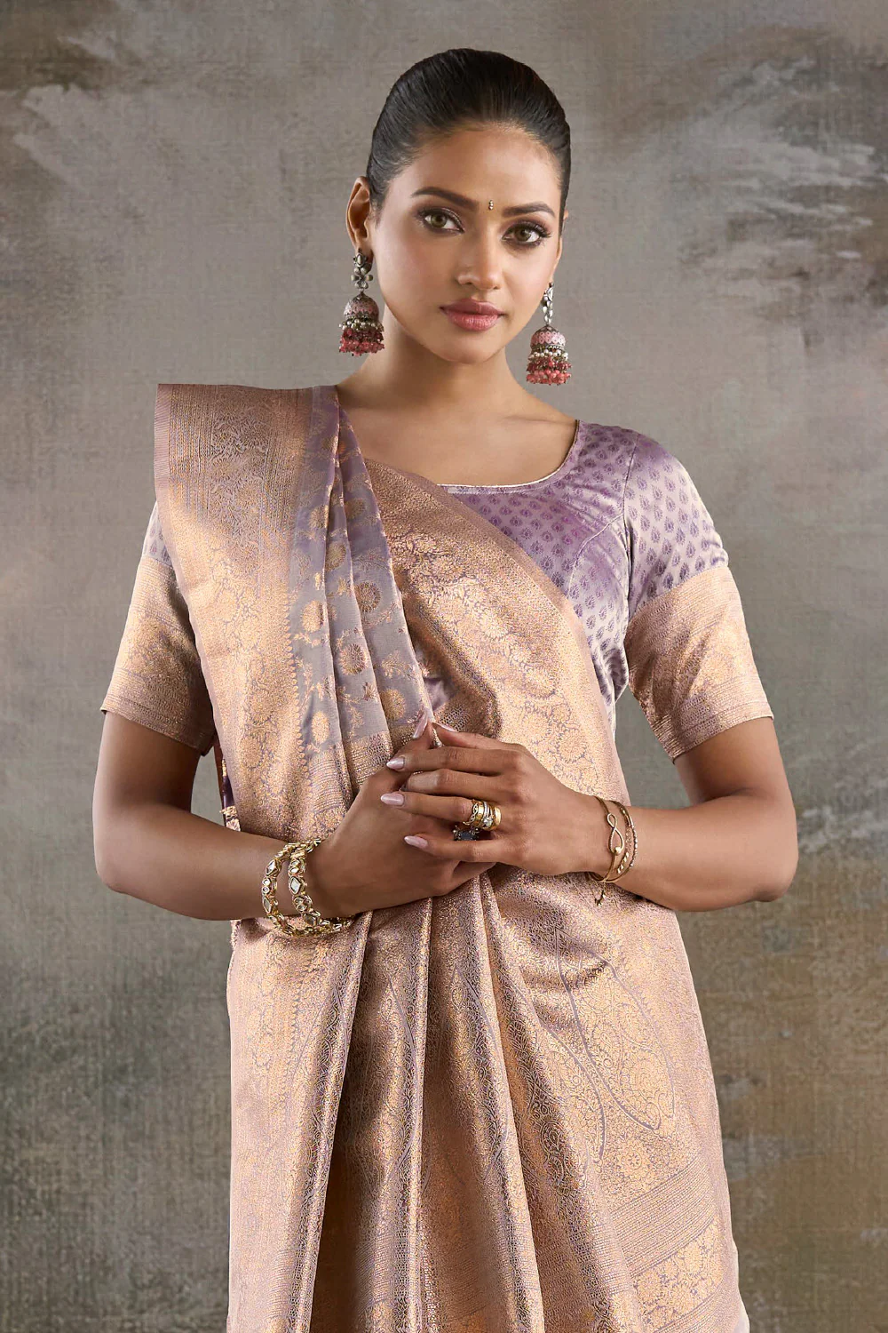 Light Mauve Banarasi Silk Woven Saree - Image 2
