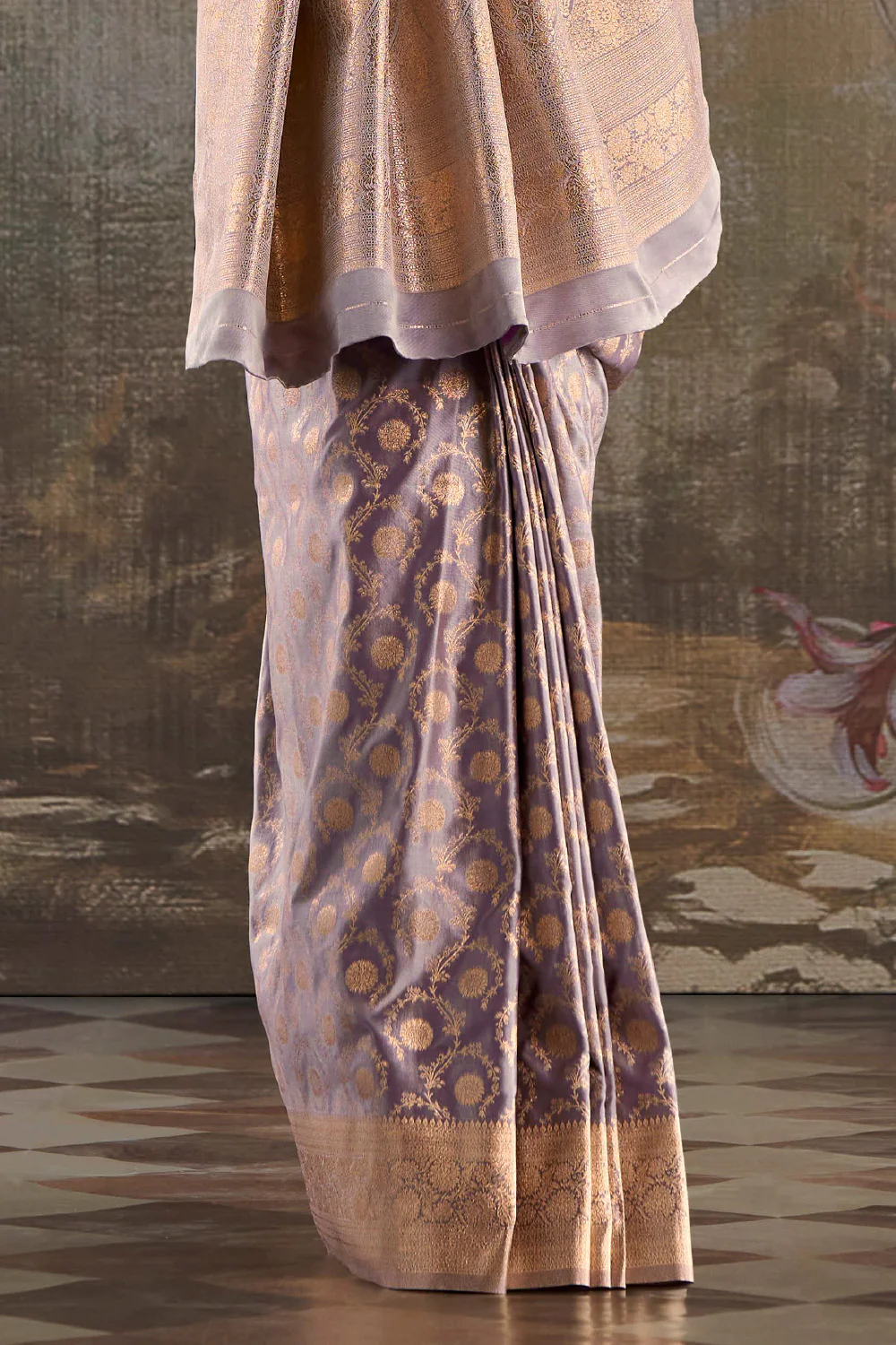Light Mauve Banarasi Silk Woven Saree - Image 3