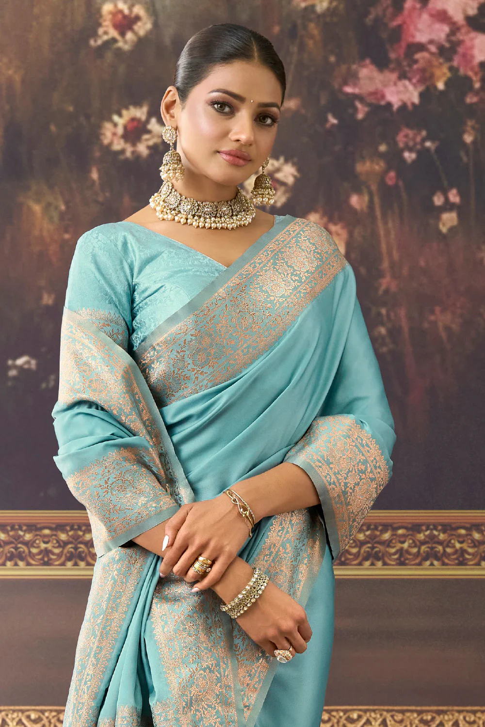 Light Turquoise Zari Woven Mulberry Silk Saree - Image 2