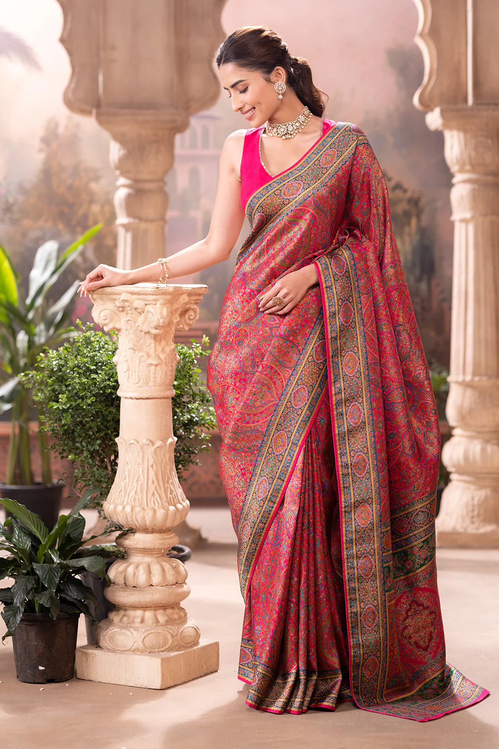 Magenta Pink Position Print Woven Silk Saree - Image 4