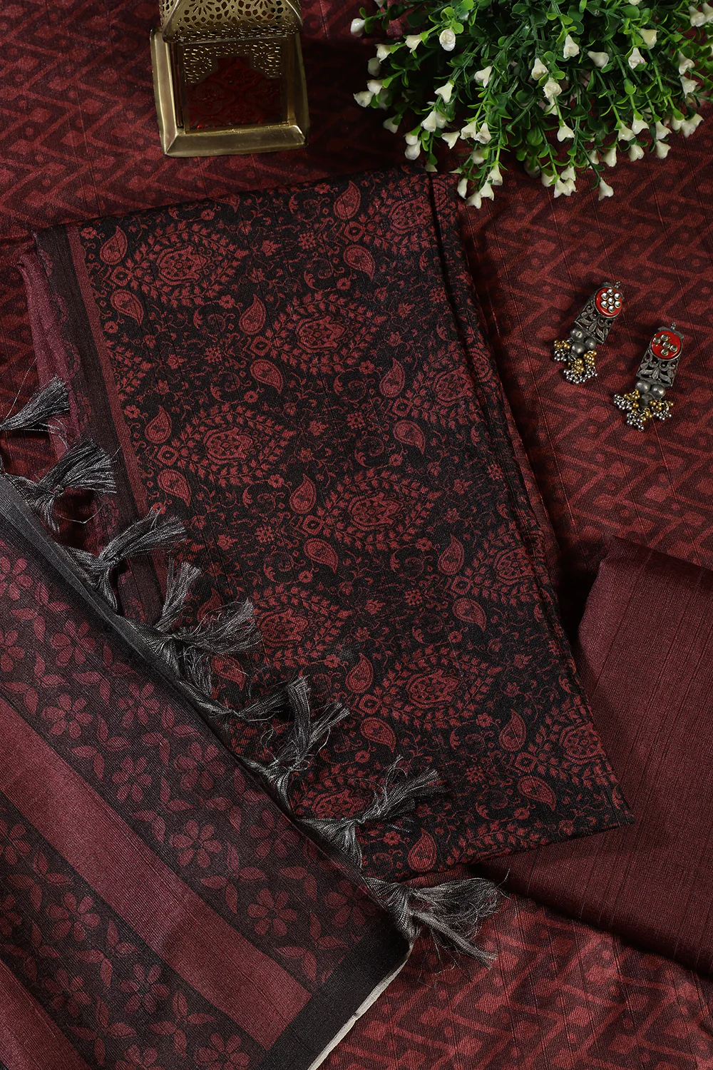 Maroon And Black Digital Printed Chanderi Cotton Unstiched Suit Material - Image 2