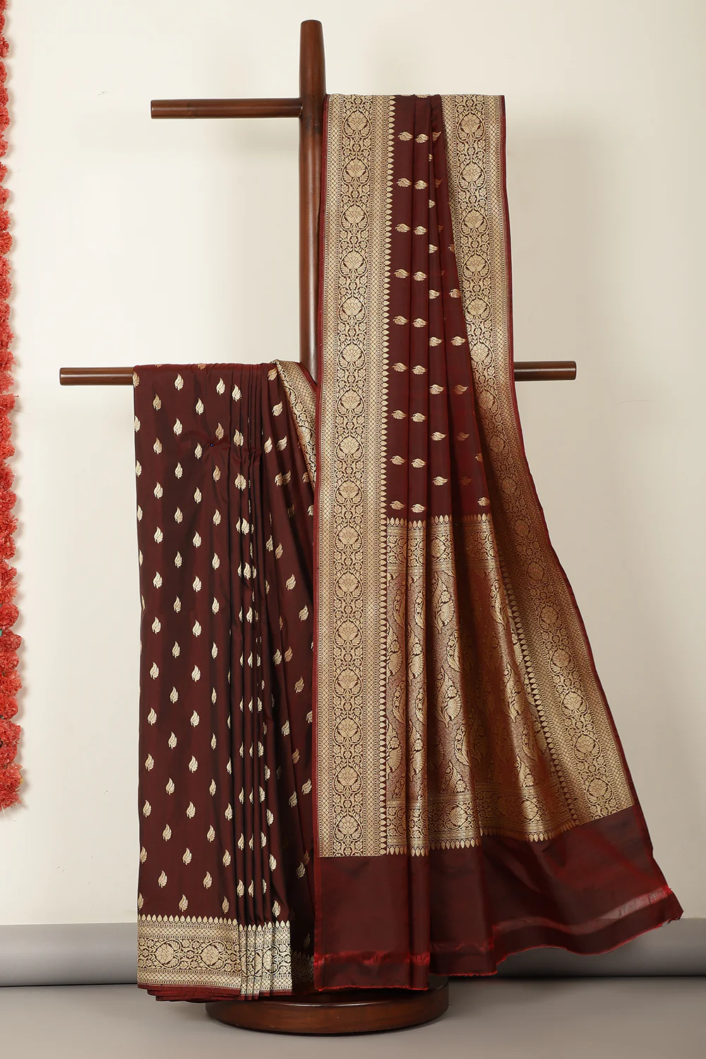 Maroon Banarasi Woven SIlk Saree - Image 2