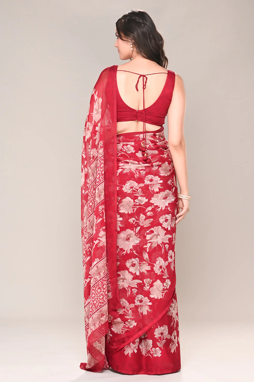 Maroon Color Floral Printed Chiffon Saree - Image 3
