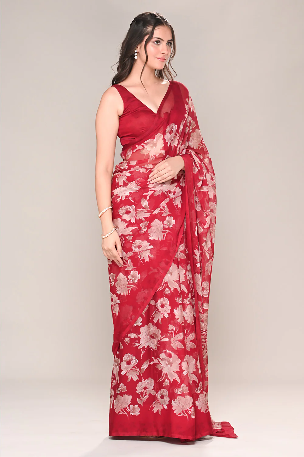 Maroon Color Floral Printed Chiffon Saree - Image 4