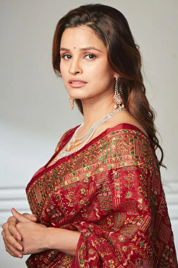 Maroon Colour Silk saree - Image 3