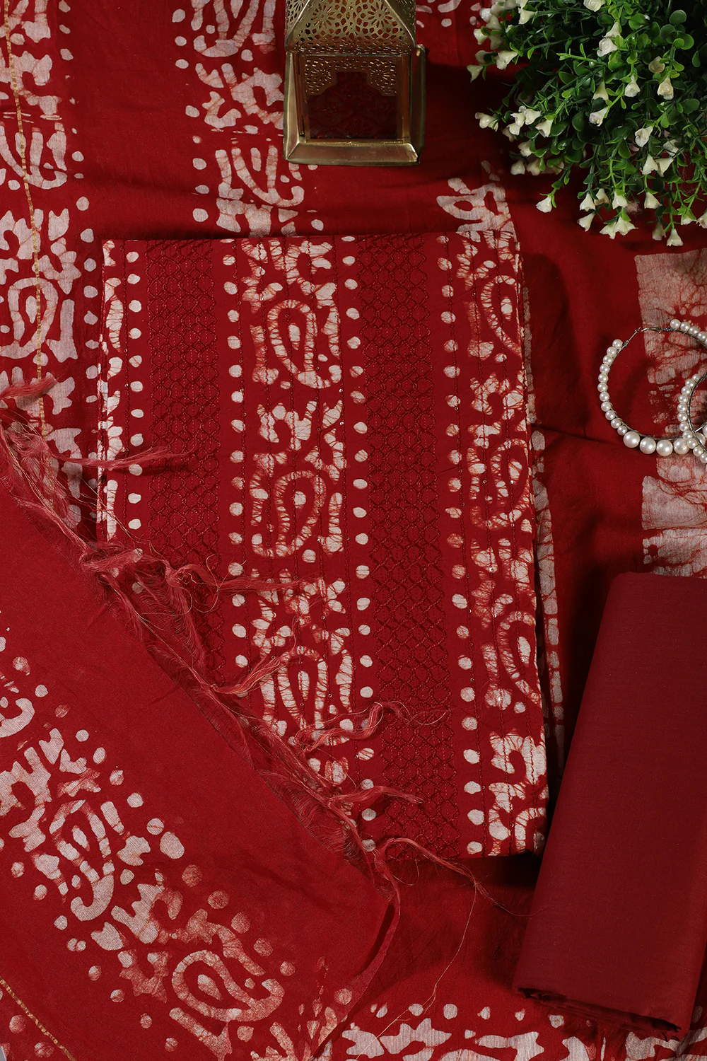Maroon Cotton Printed And Resham Embroidered Unstitched Suit Material - Image 4