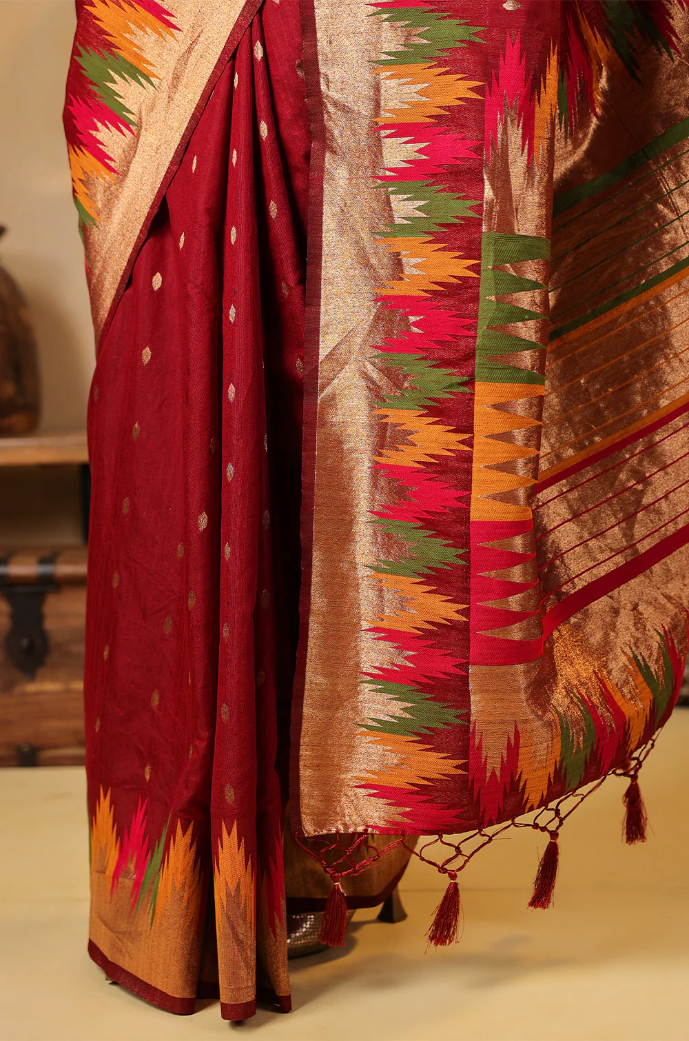 Maroon Cotton Silk Woven Saree - Image 13
