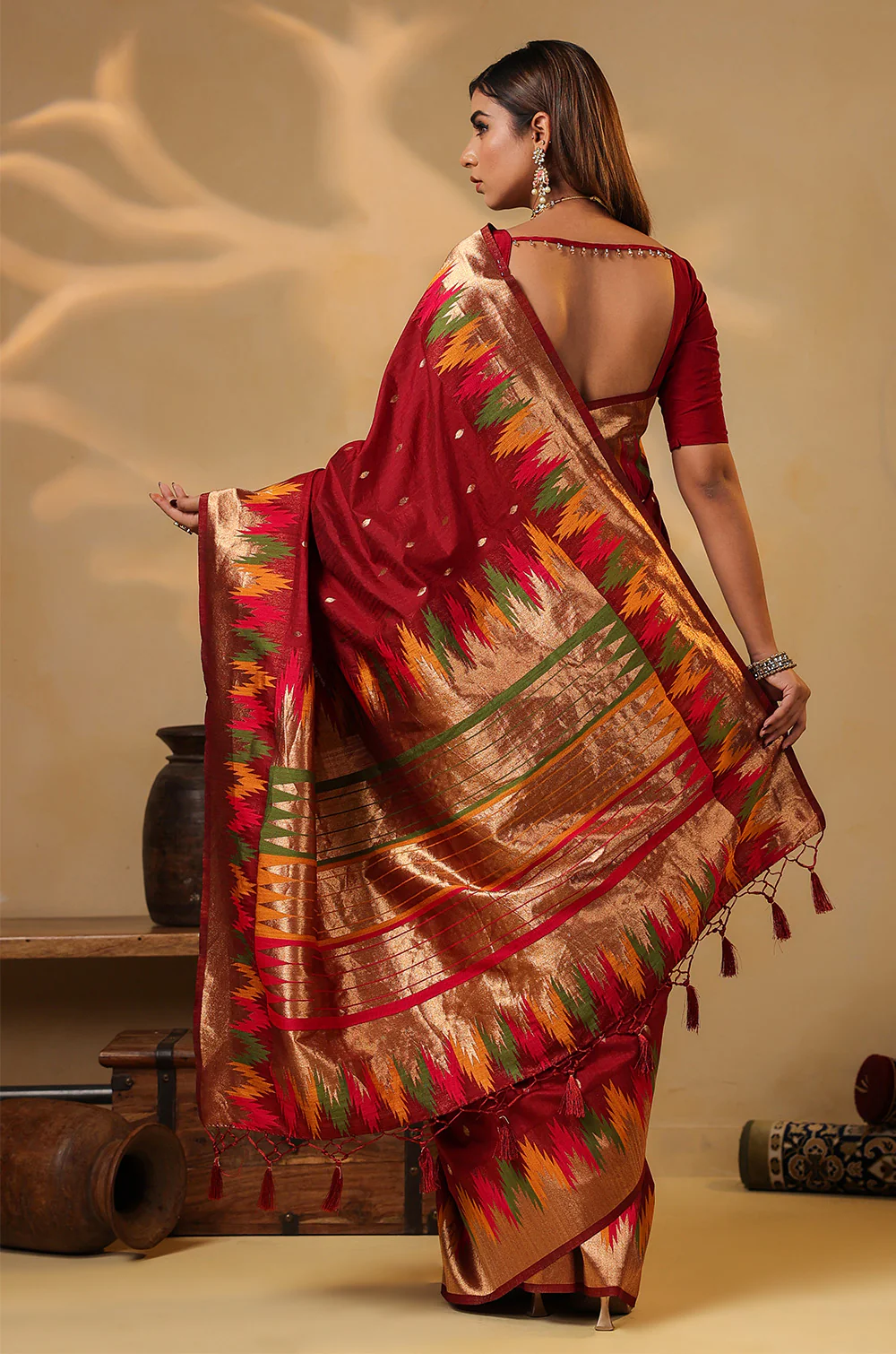 Maroon Cotton Silk Woven Saree - Image 3