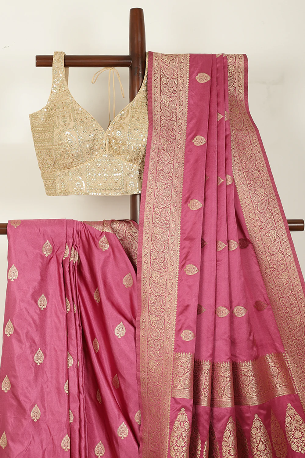 Mauve Color South Silk Zari Woven Saree - Image 5