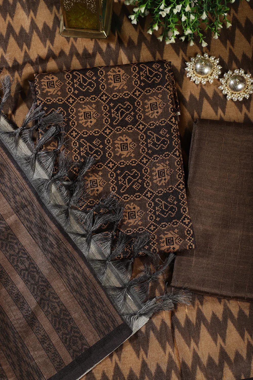 Mustard & Black Chanderi Cotton Digital Printed Unstiched Suit Material - Image 2