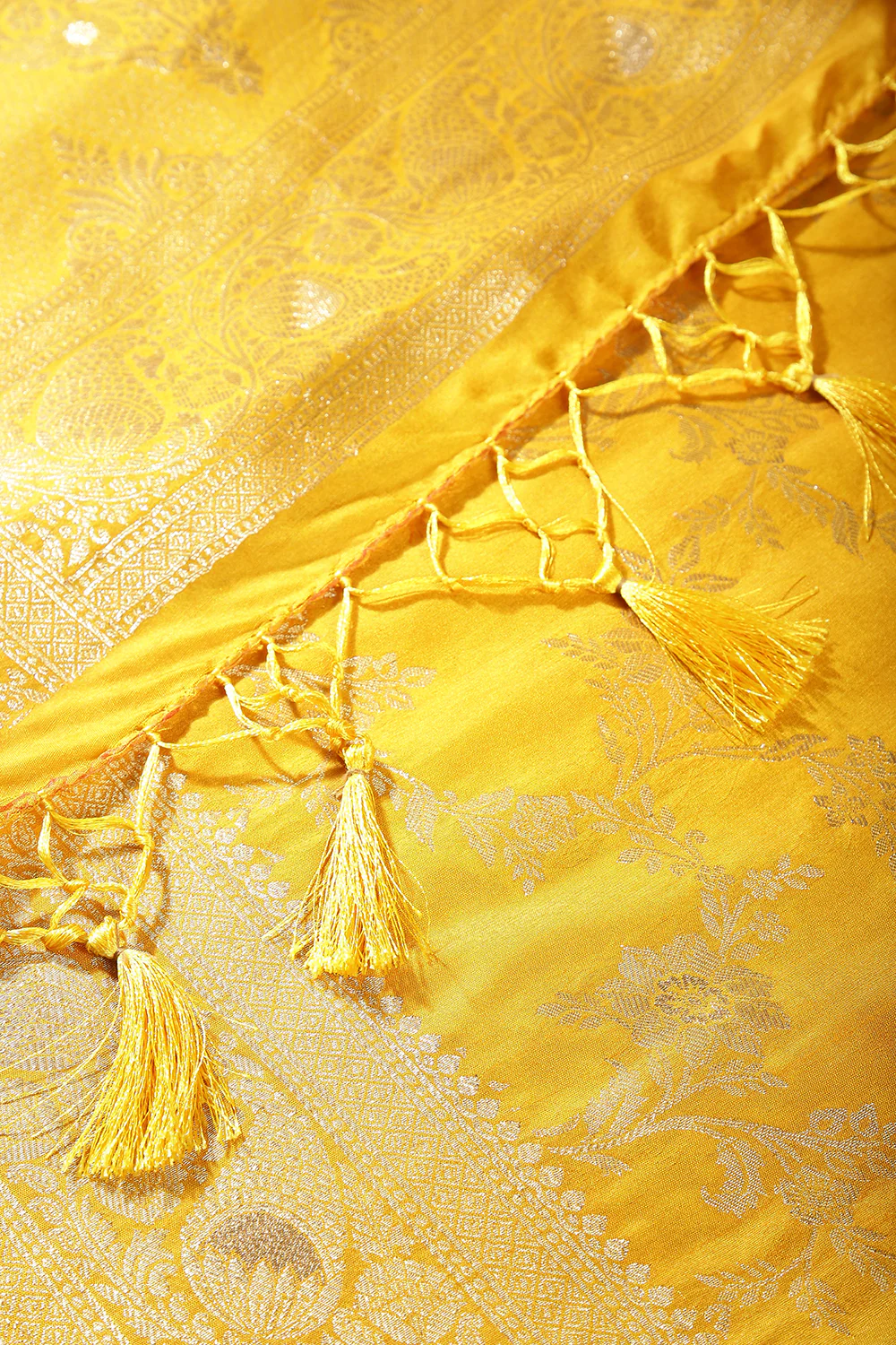 Mustard Colour Zari Woven South Silk Saree - Image 3