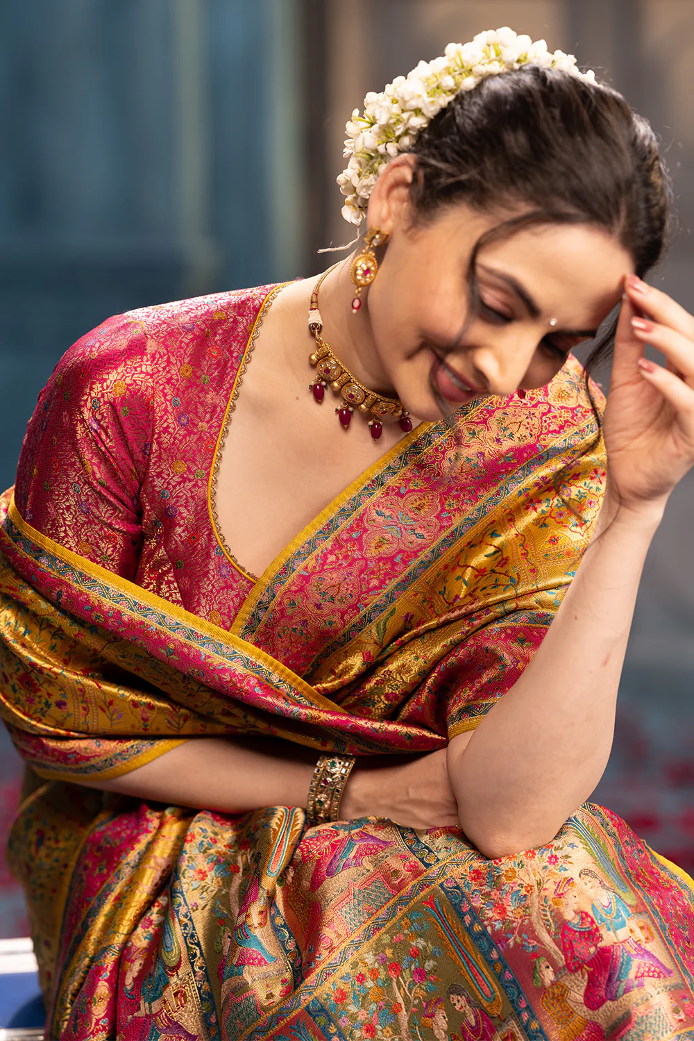 Mustard Position Print Woven Silk Saree - Image 5