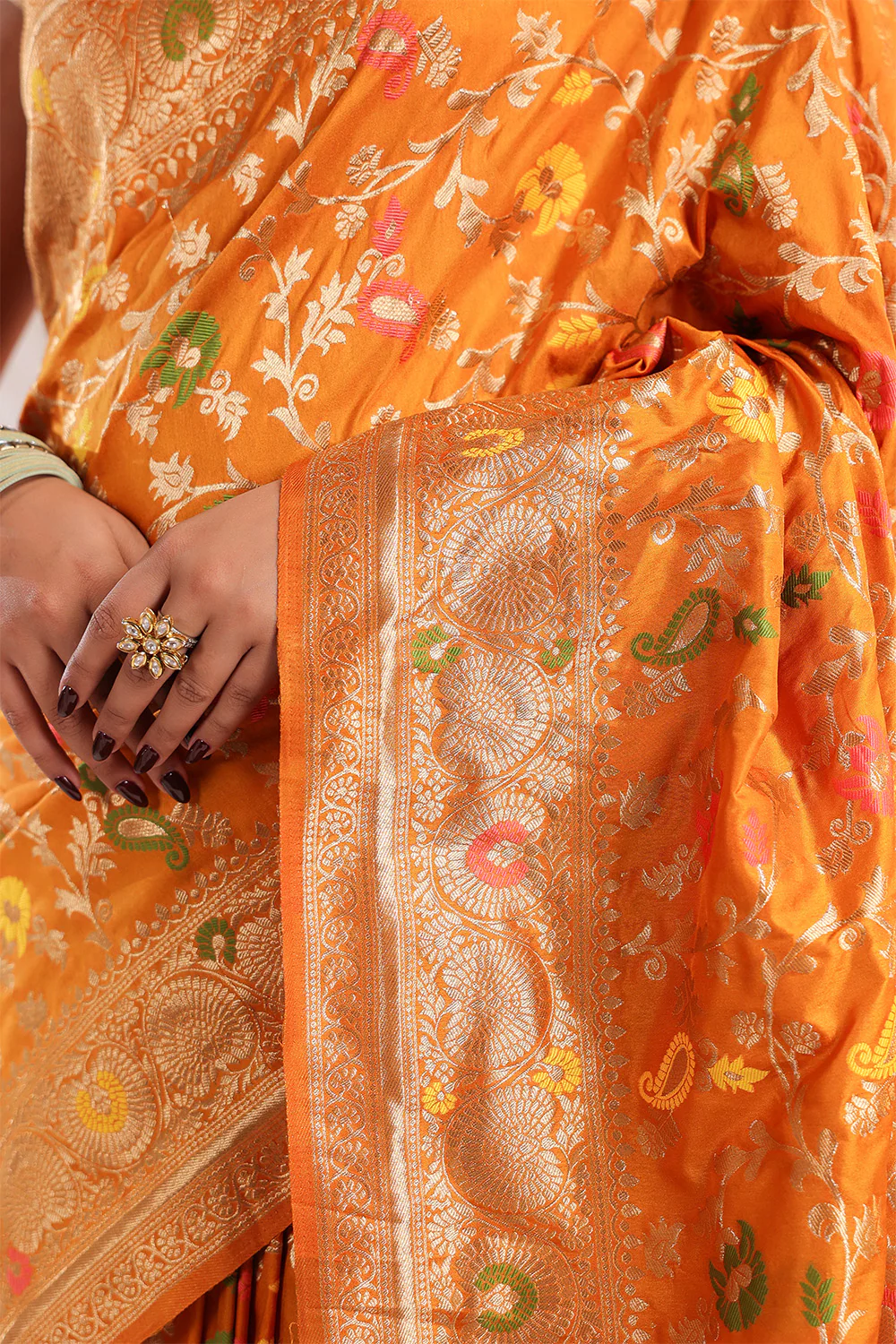 Mustard Resham & Zari Floral Woven Silk Saree - Image 11