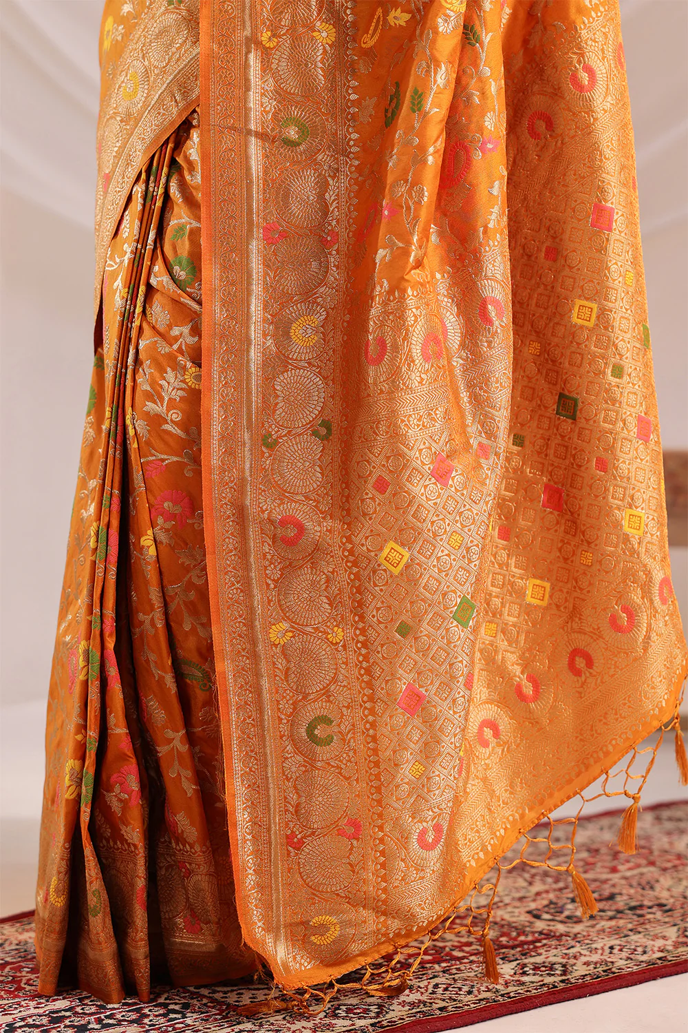 Mustard Resham & Zari Floral Woven Silk Saree - Image 12