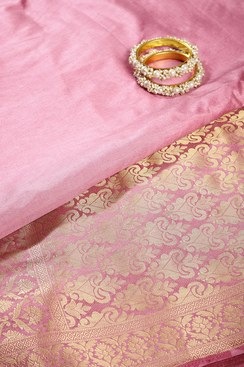 Muted Pink Colour Silk Woven Saree - Image 4