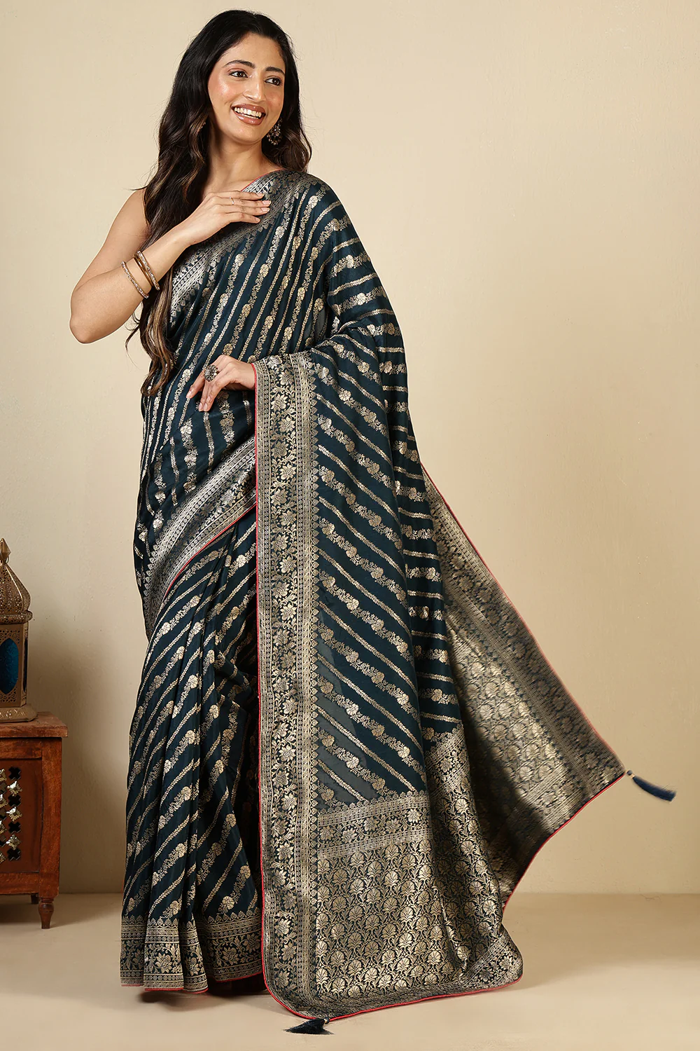 Navy Banarasi Woven Tussar Silk Saree - Image 4