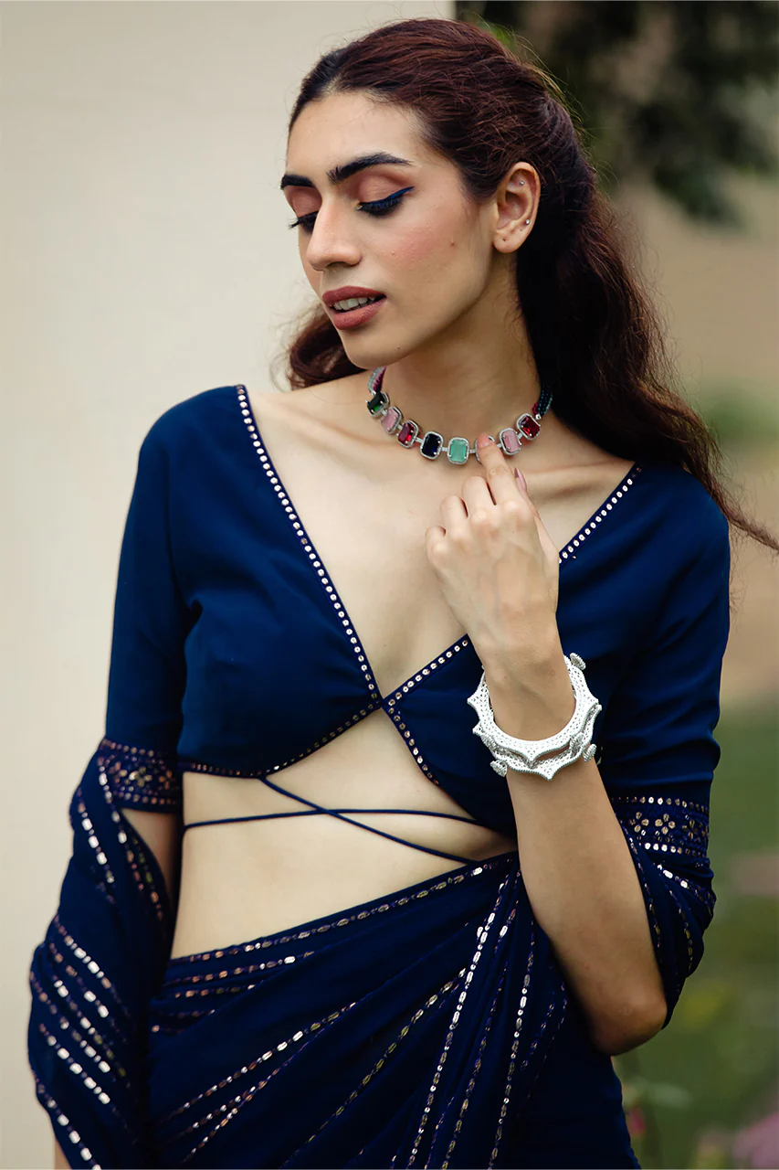Navy Blue Colour Georgette Saree. - Image 3