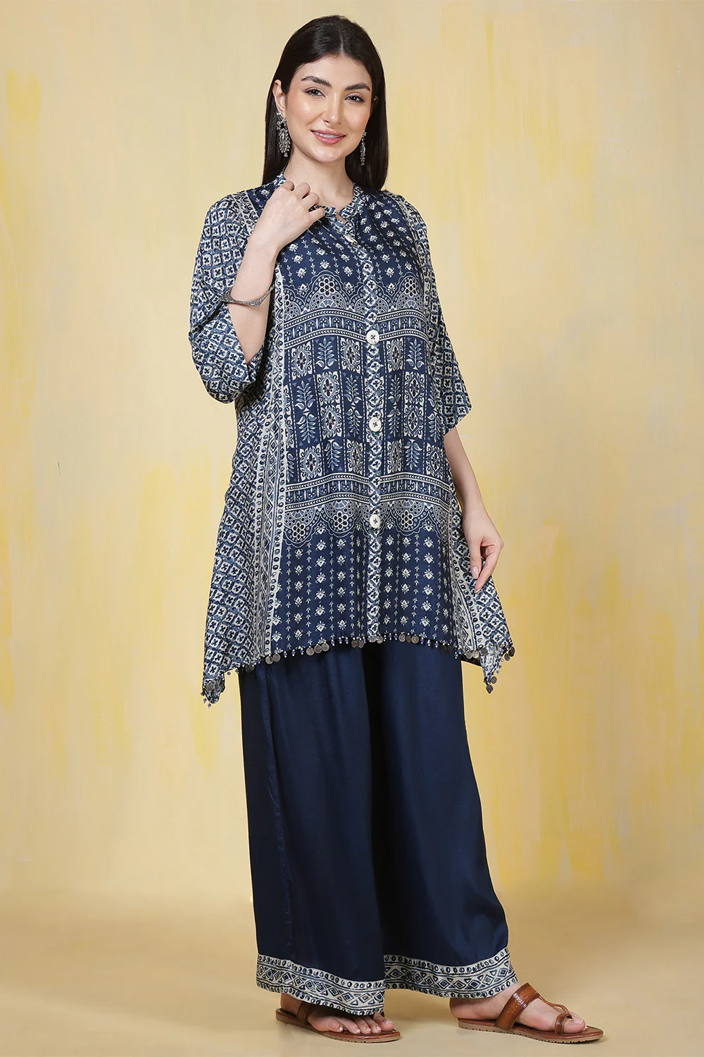 Navy Blue Muslin Printed Kurta Set - Image 3