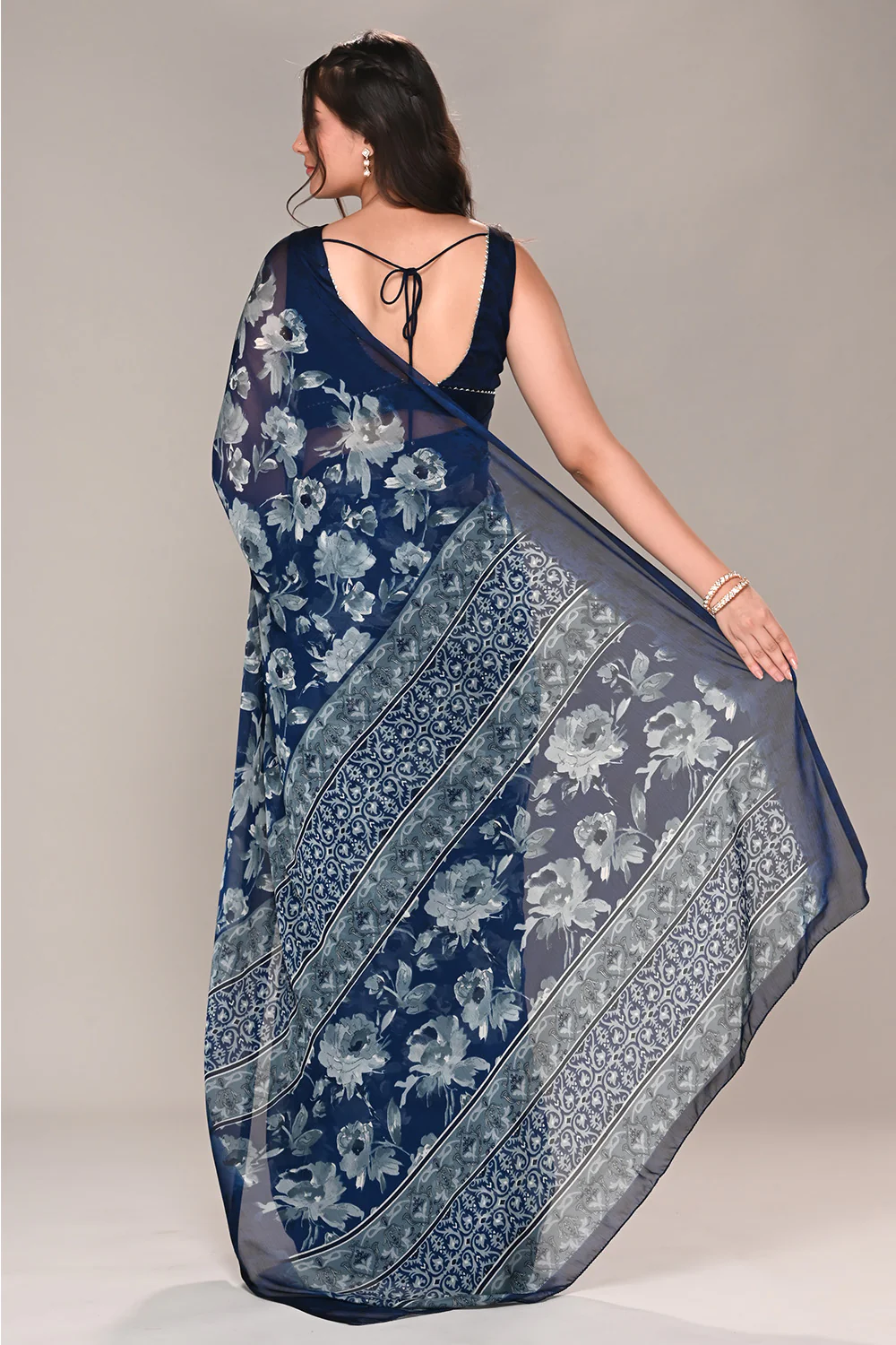 Navy Color Floral Printed Chiffon Saree - Image 3