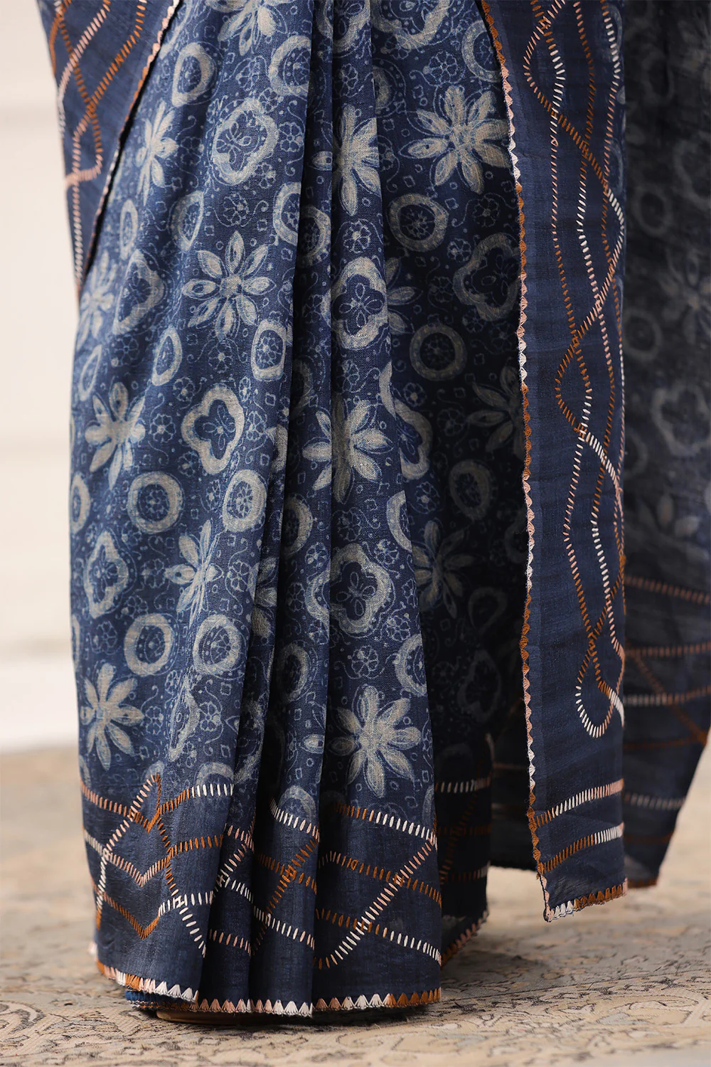 Navy Tussar Silk Printed Saree - Image 8