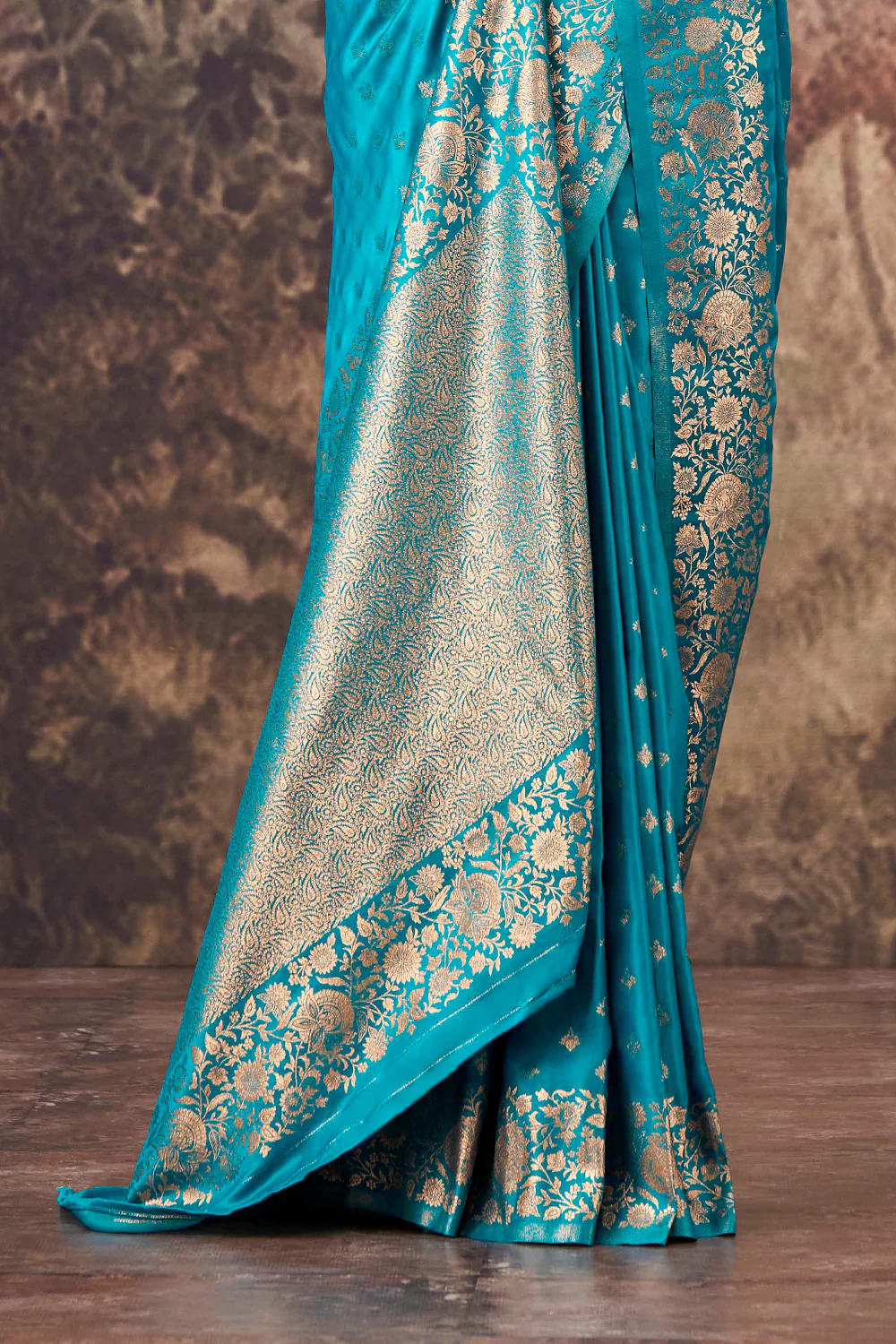 Pacific Blue Charmeuse Silk Zari Woven Saree - Image 3