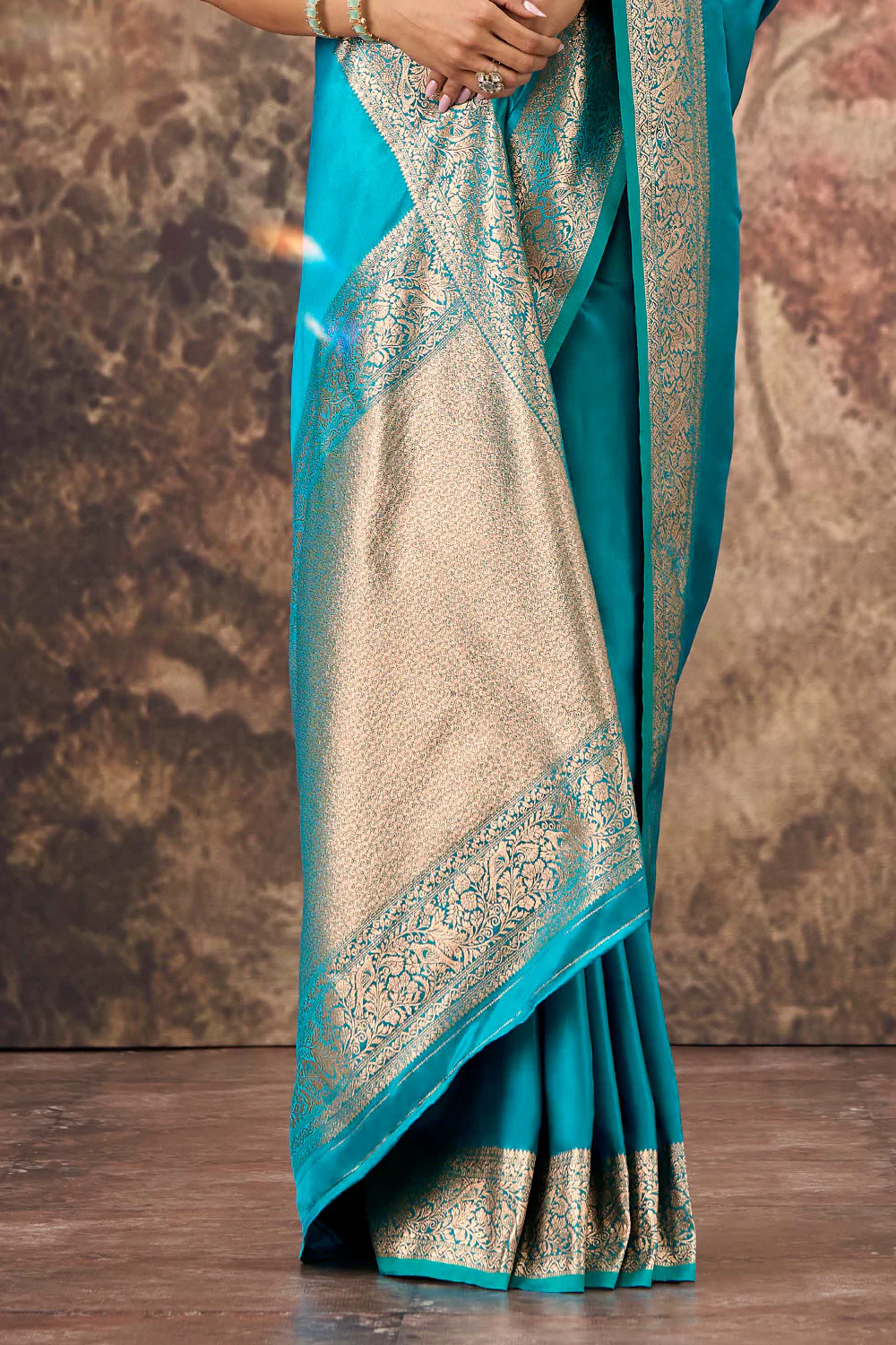 Pacific Blue Mulberry Silk Woven Saree - Image 3