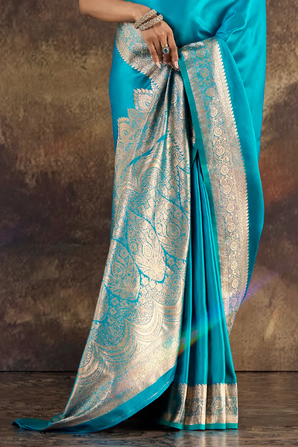 Pacific Blue Silk Zari Woven Saree - Image 3