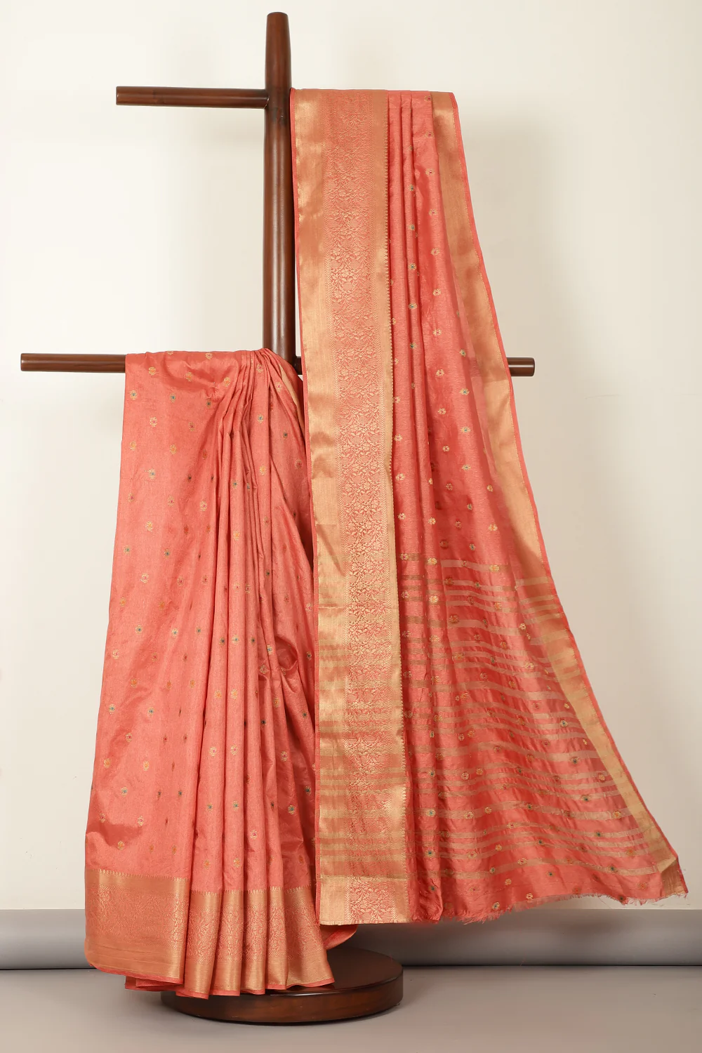 Peach Cotton Zari & Resham Woven Saree - Image 3