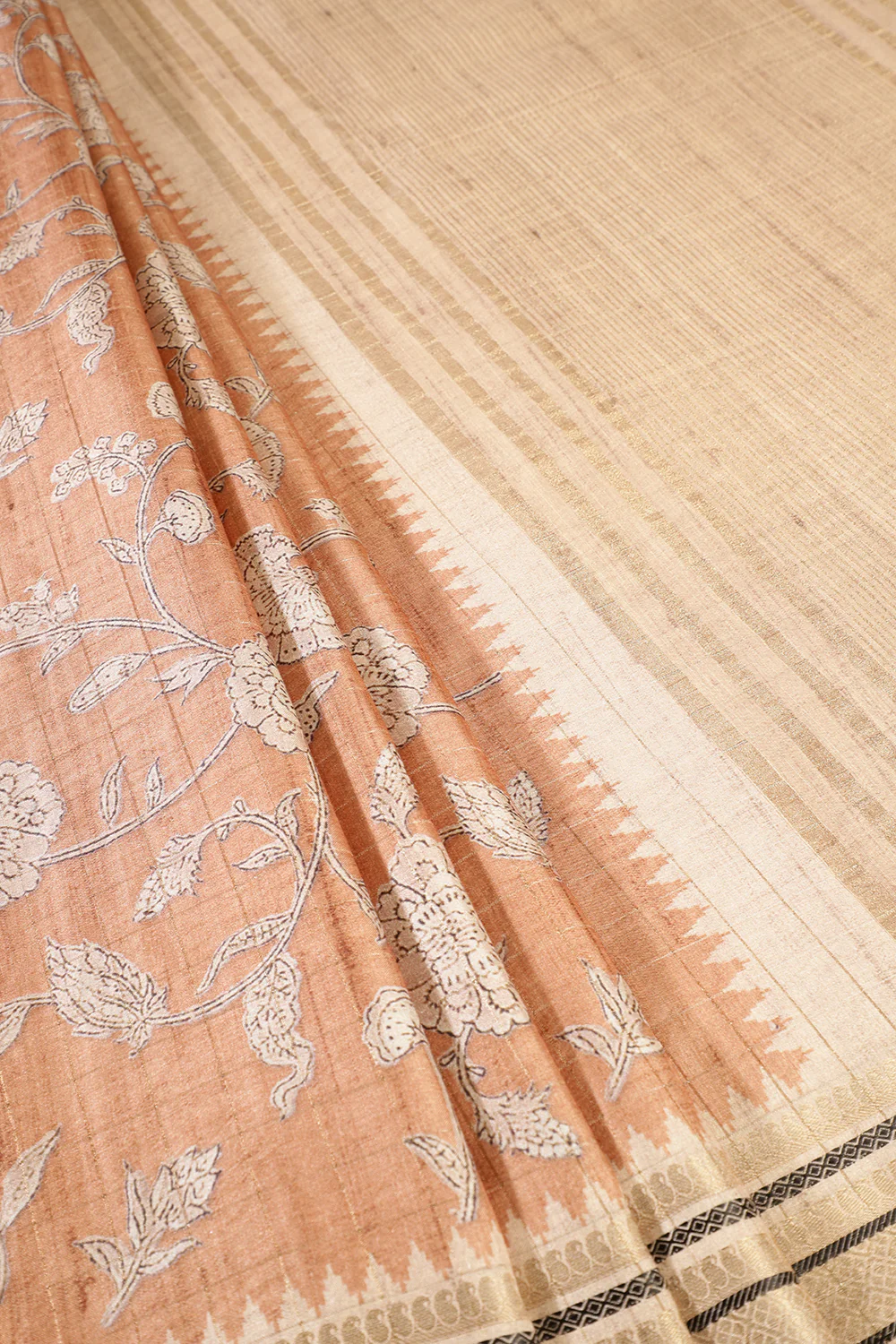 Peach Floral Printed Cotton Silk Saree