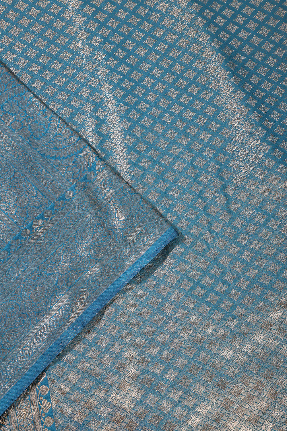 Pecific Blue Floral Zaal Woven Soft Silk Saree - Image 9