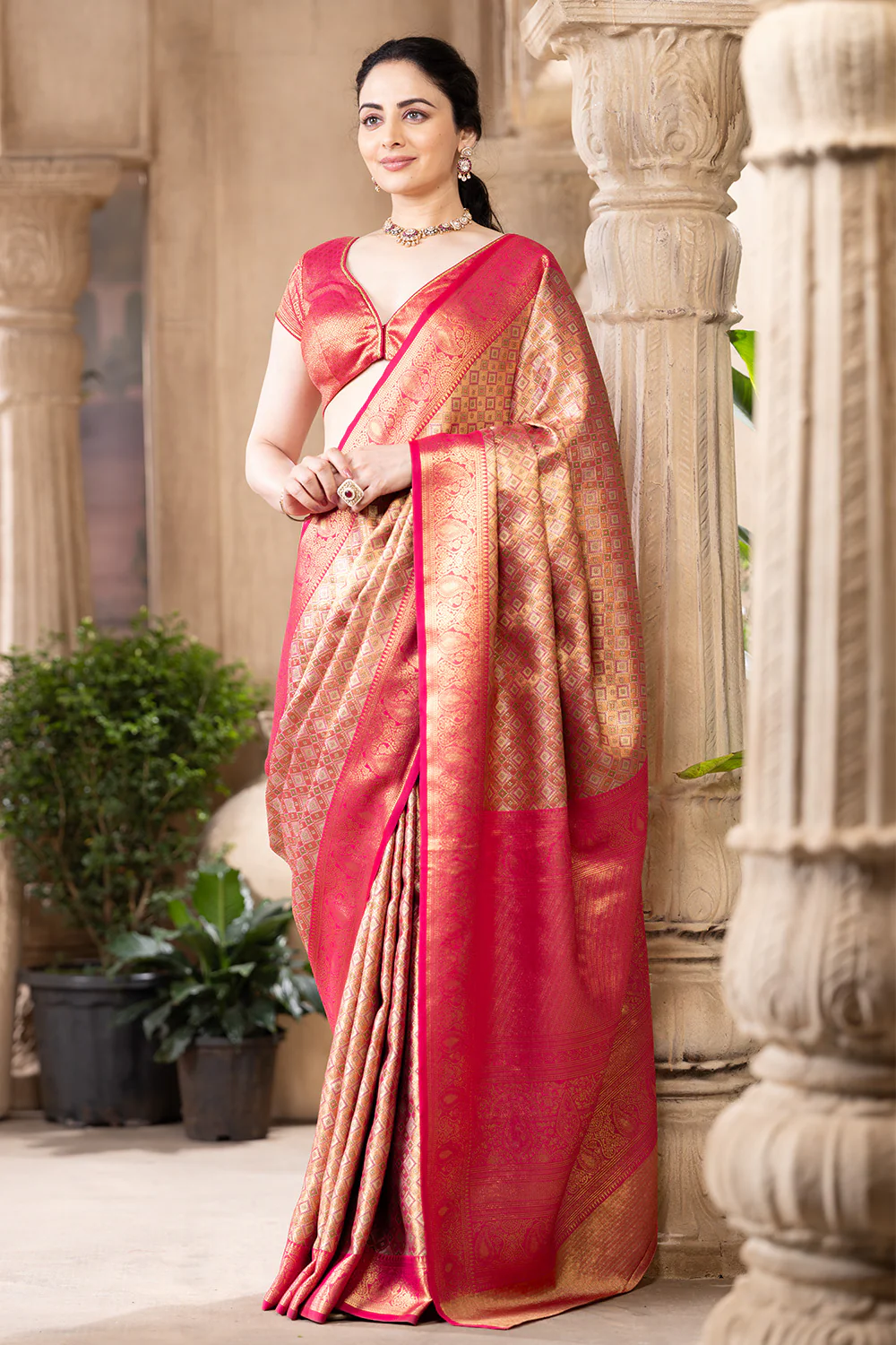 Rani Maheshwari Silk Soft Brocade Woven Saree - Image 2