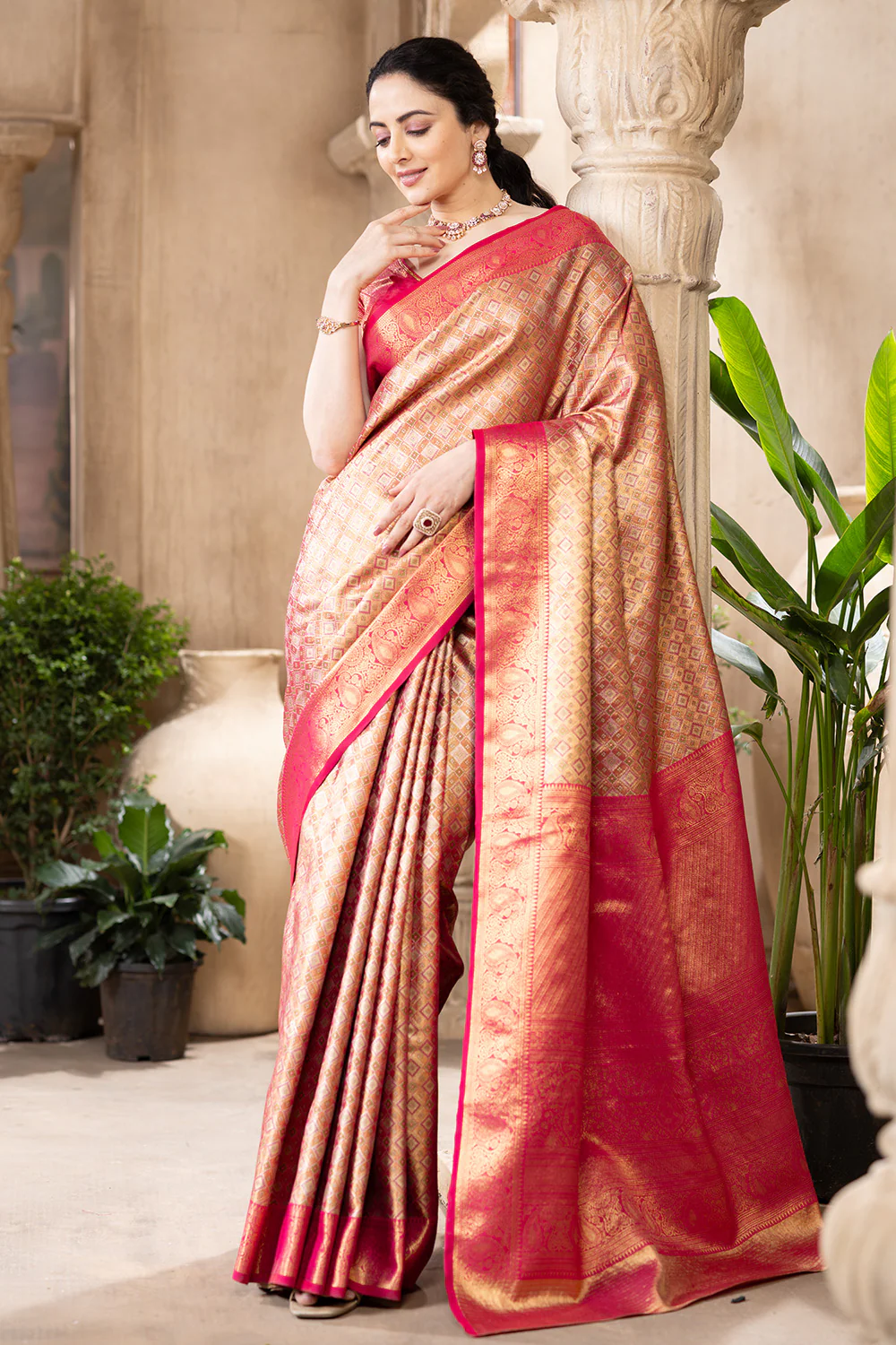 Rani Maheshwari Silk Soft Brocade Woven Saree - Image 5