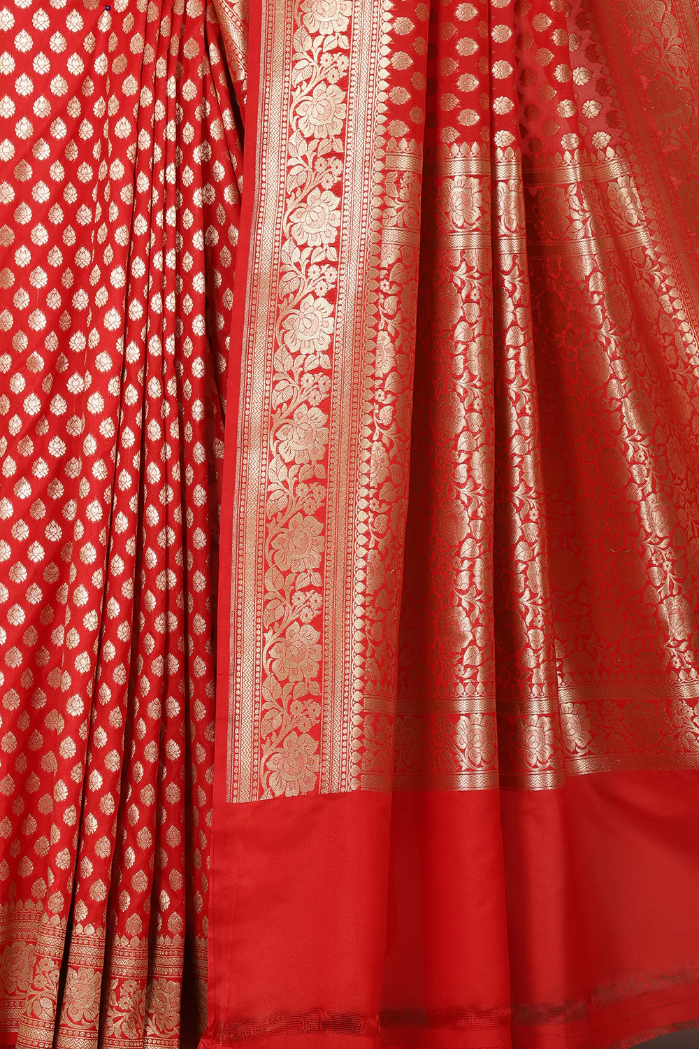 Red Banarasi SIlk Woven Saree - Image 3
