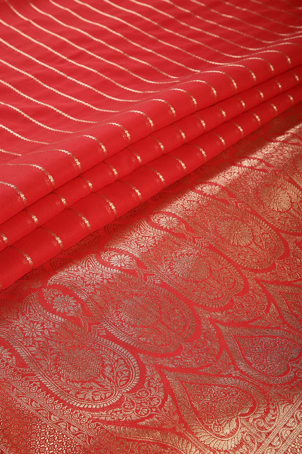 Red Color Georgette Saree with Zari Pinstripes - Image 2