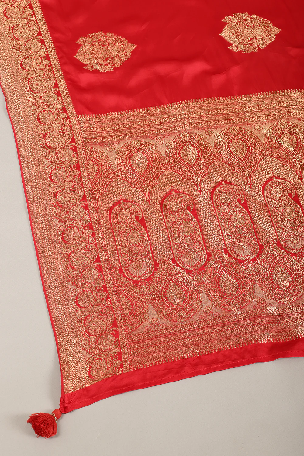 Red Satin Woven Saree - Image 5