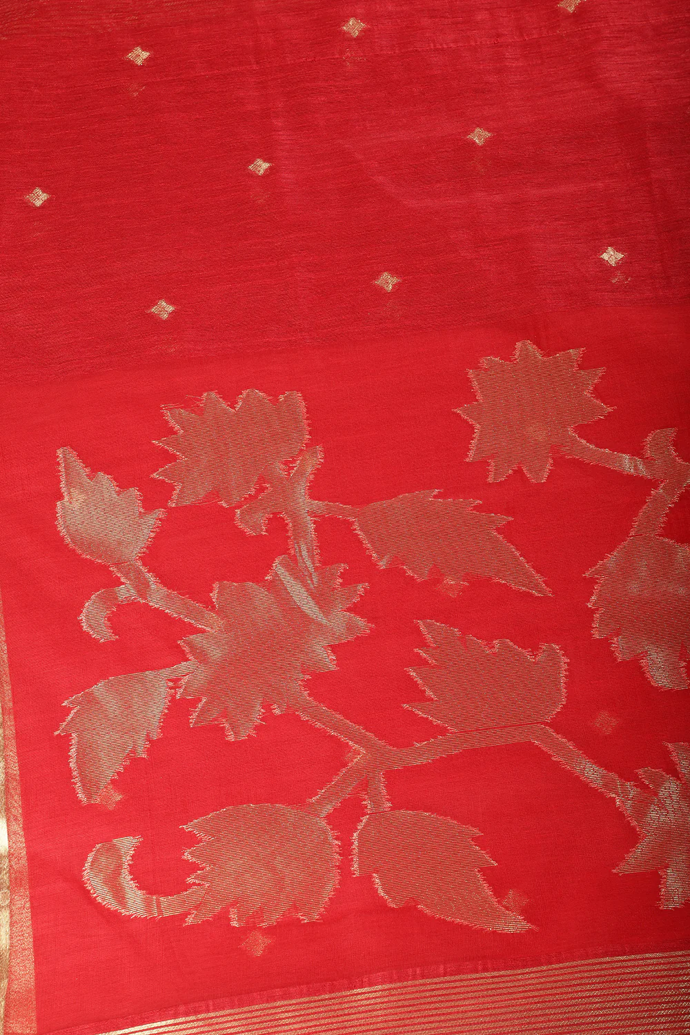Red Tussar Silk Floral Zari Woven Saree - Image 2