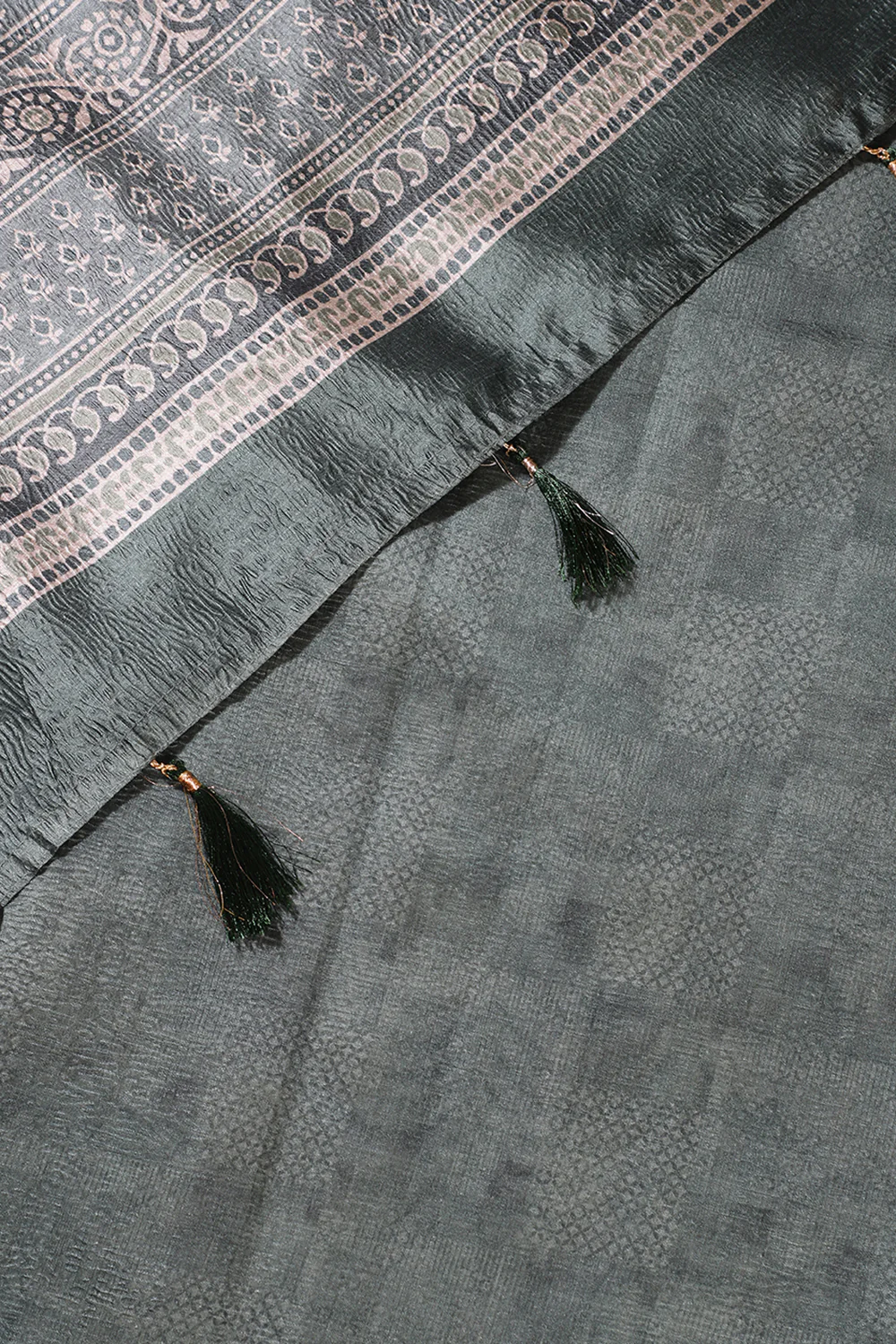 Sea Green Floral Printed Tussar Silk Saree - Image 4