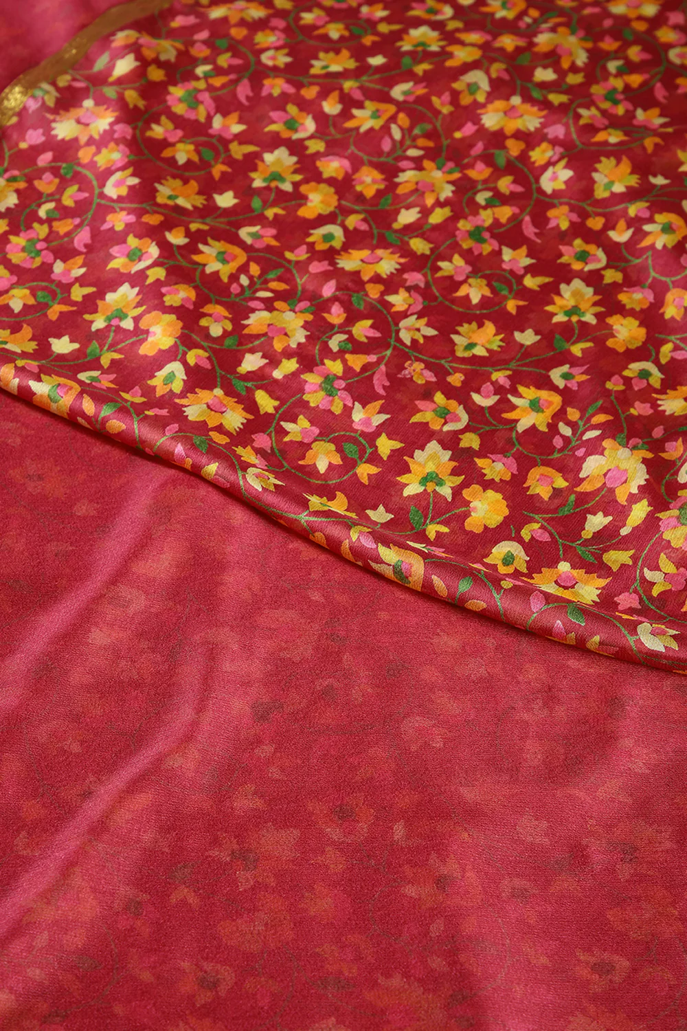 Shiraz Color Chiffon Floral Zari Border Printed Saree - Image 2