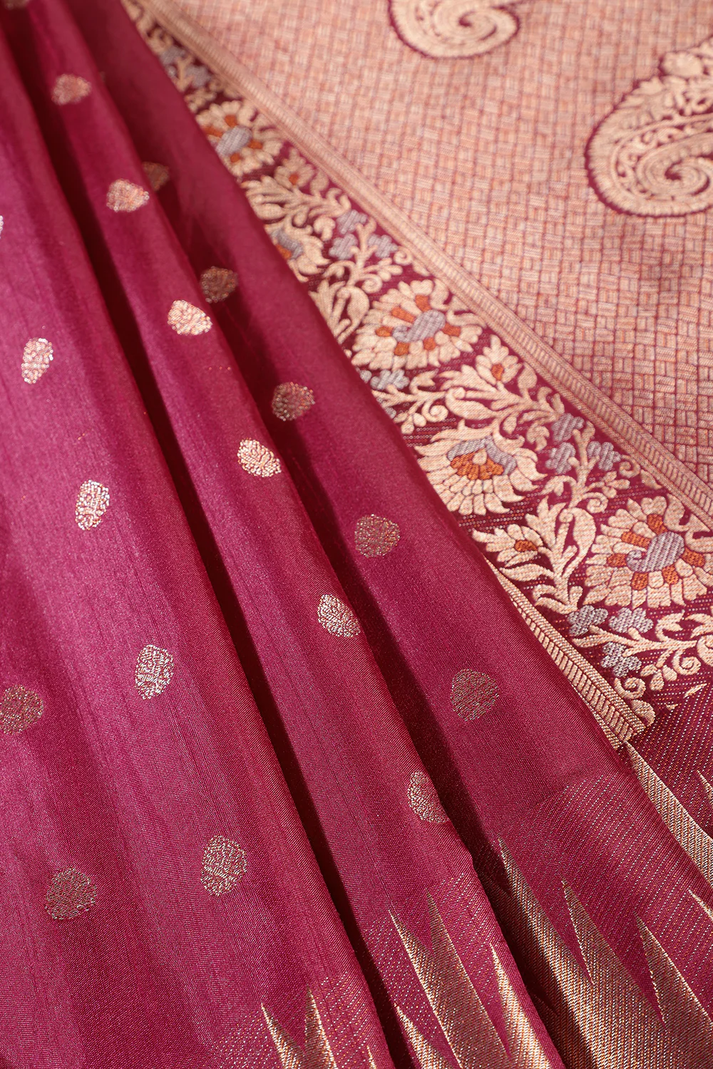 Silk Buta Woven Saree - Image 11