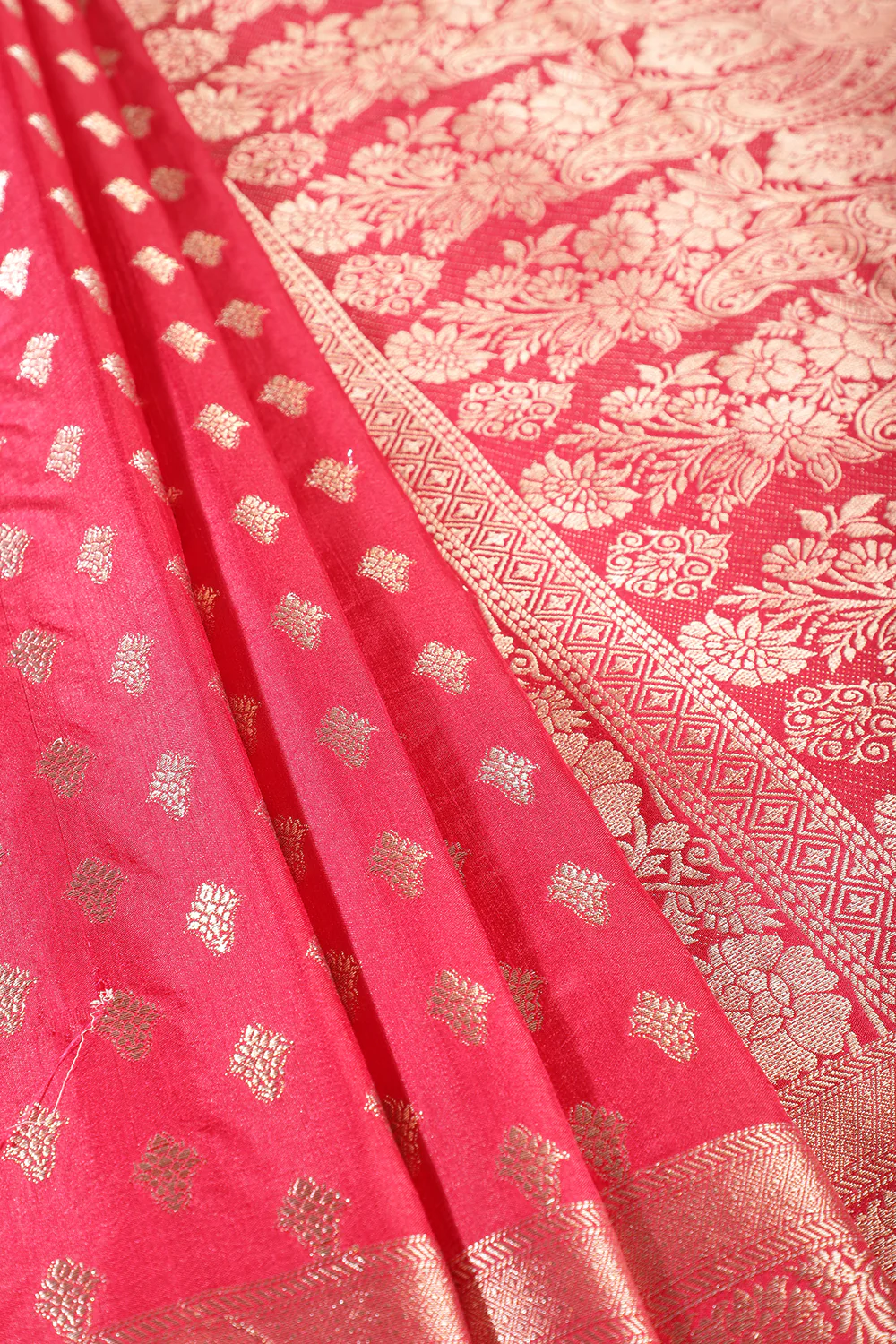 Silk Zari Buta Woven Sarees - Image 11