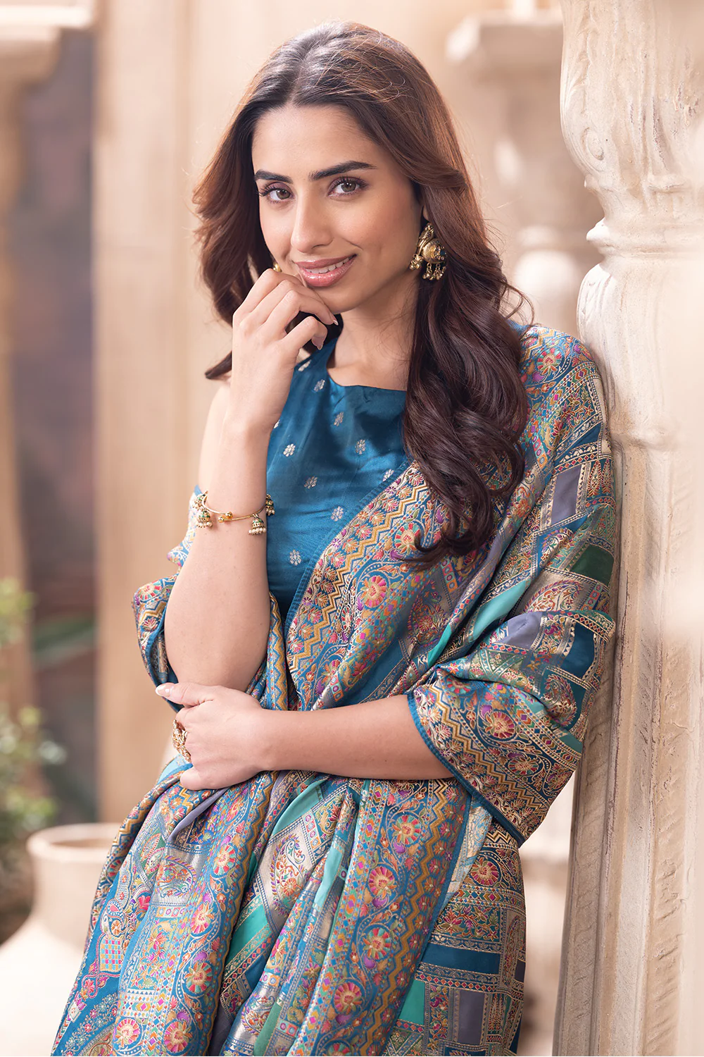 Teal Blue Position Print Woven Silk Saree - Image 4