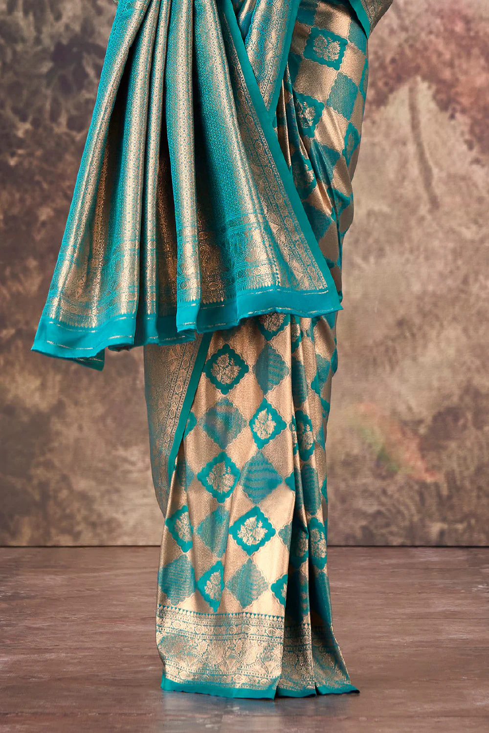 Teal & Blue Silk Zari Woven Saree - Image 3