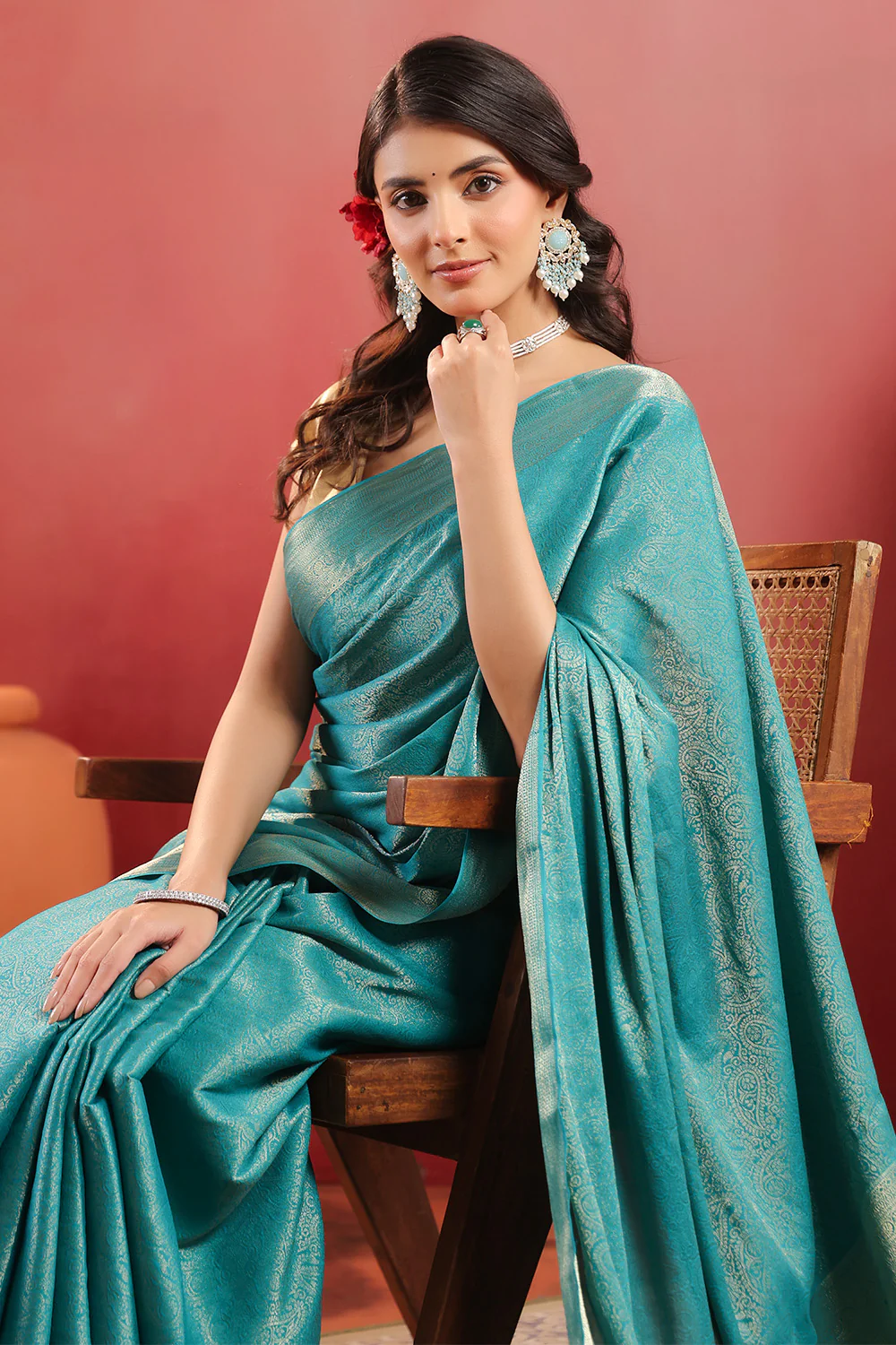 Teal Color Zari Woven Soft Silk Saree - Image 5