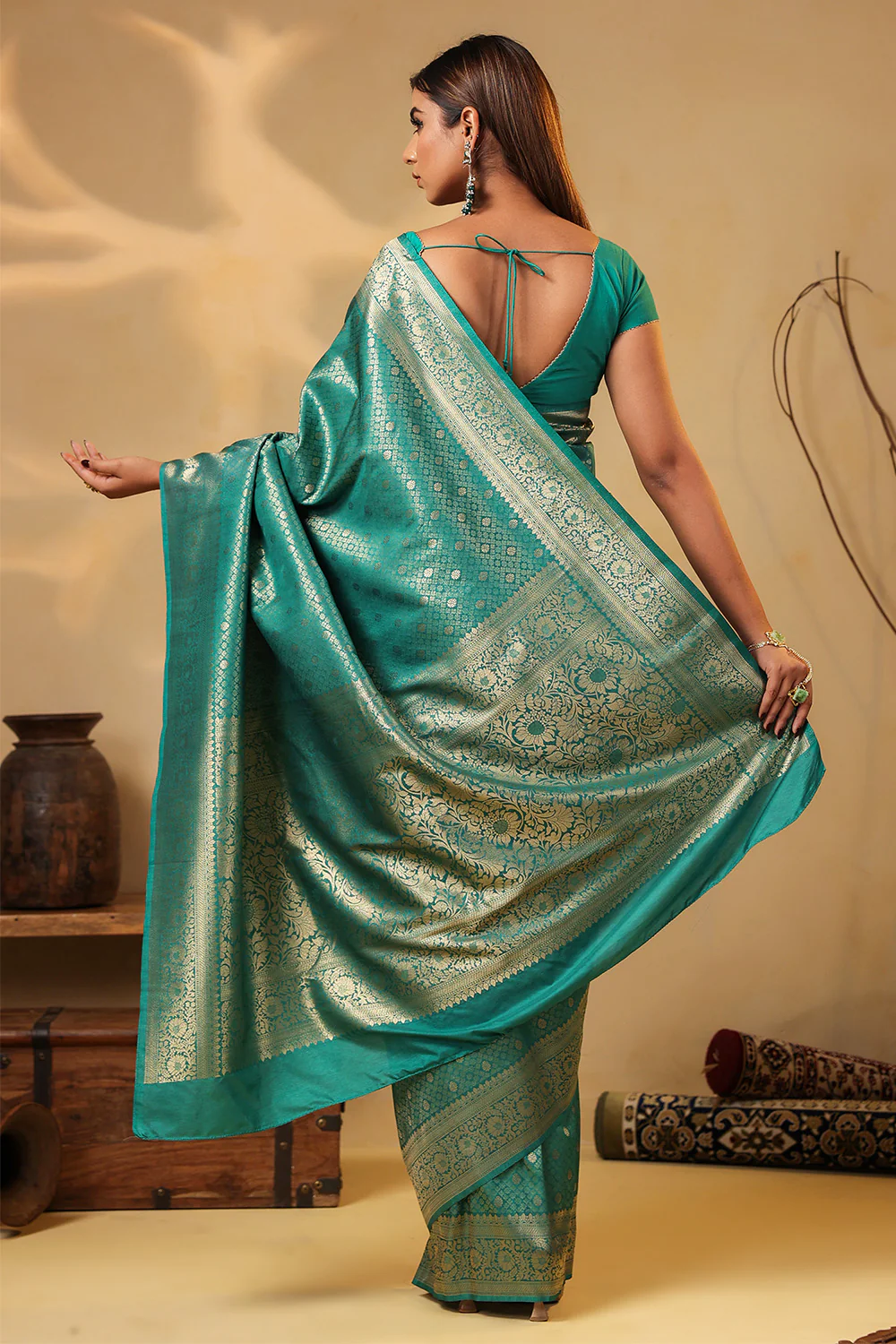 Teal Colour Silk Zari Woven Saree - Image 3