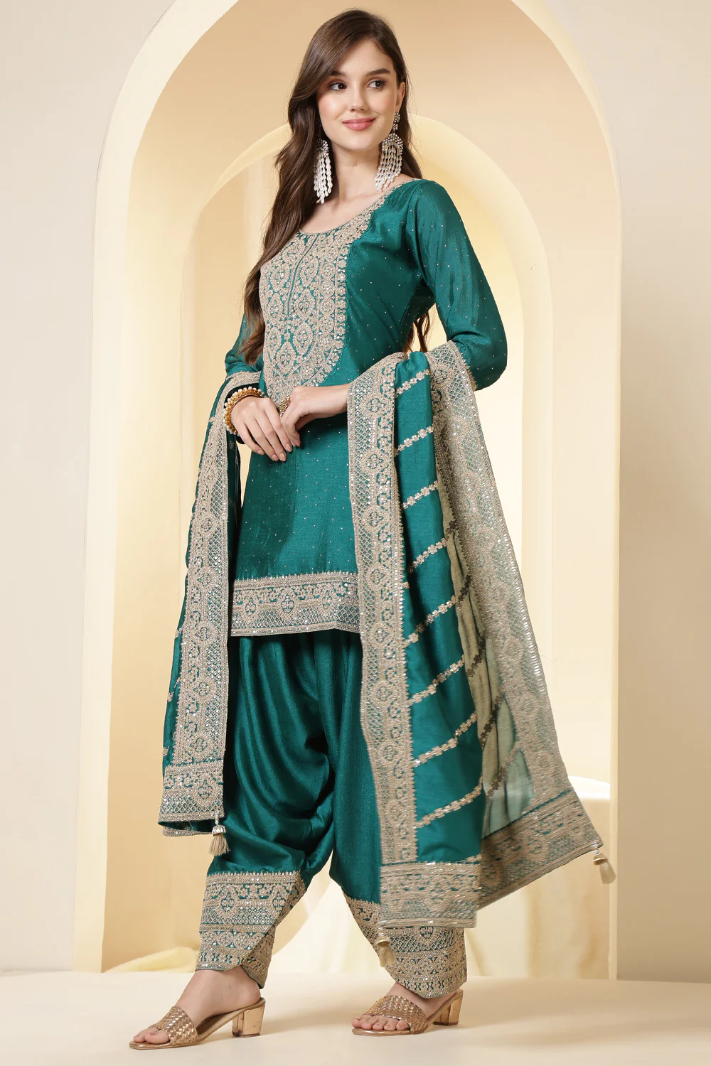 Teal Silk Zari Embroidered Suit With Farsi Salwar - Image 4